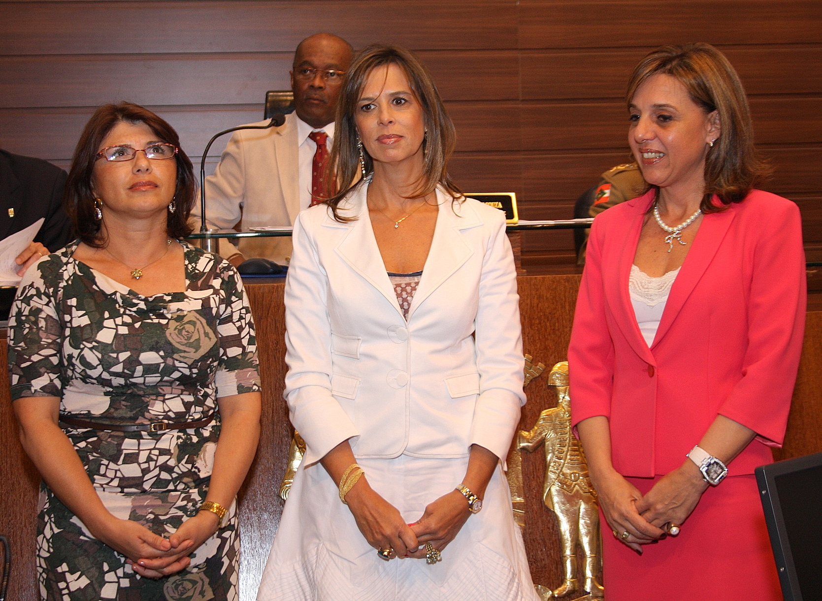 Servidoras da ALESC recebem homenagem da Câmara Municipal de Florianópolis - Rossana Espezin