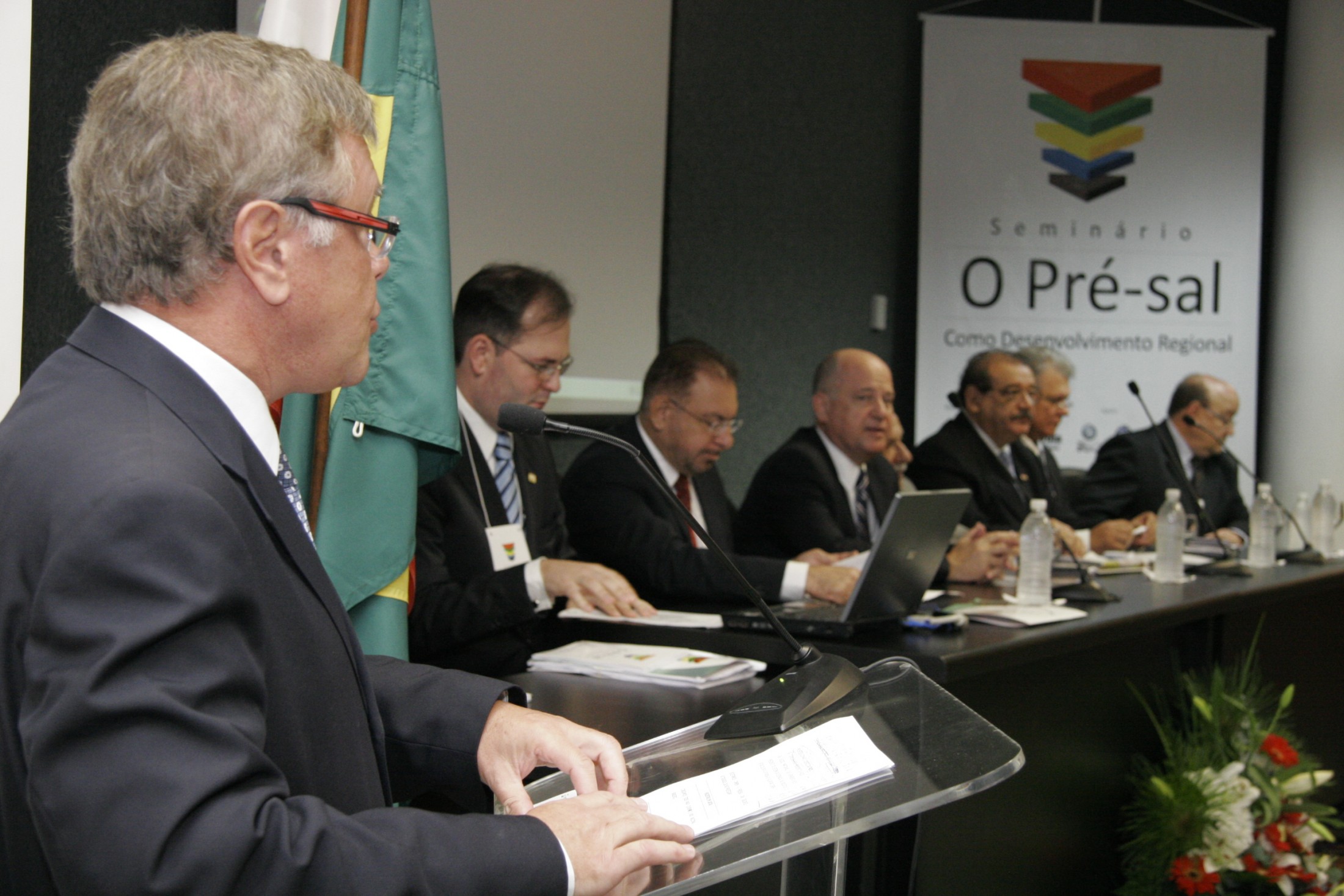 Seminário: O Pré-sal como Desenvolvimento Regional