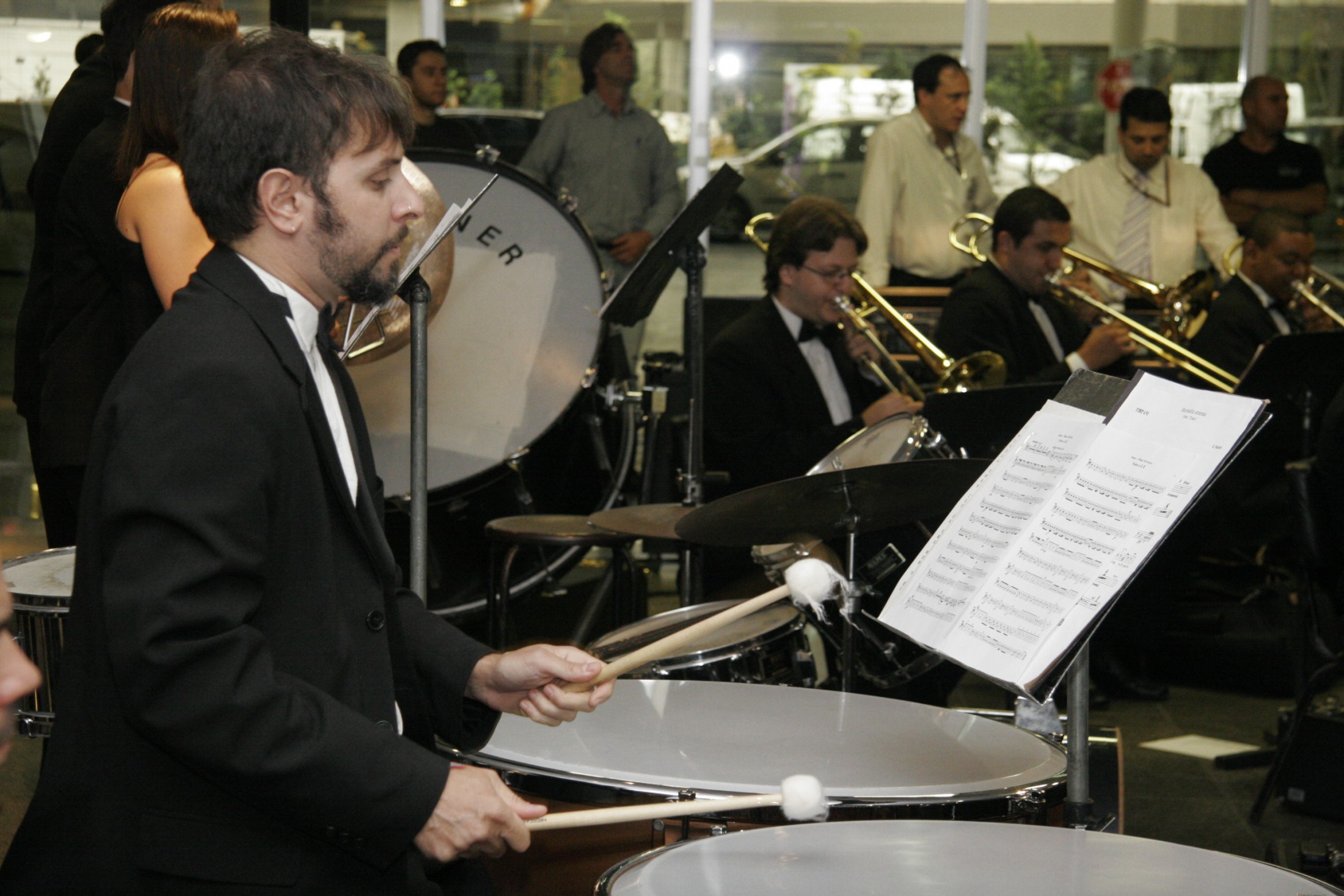 Apresentação do Coral da ALESC e Coral Novo Amanhecer e a Orquestra Sinfônica de Santa Catarina (OSSCA)