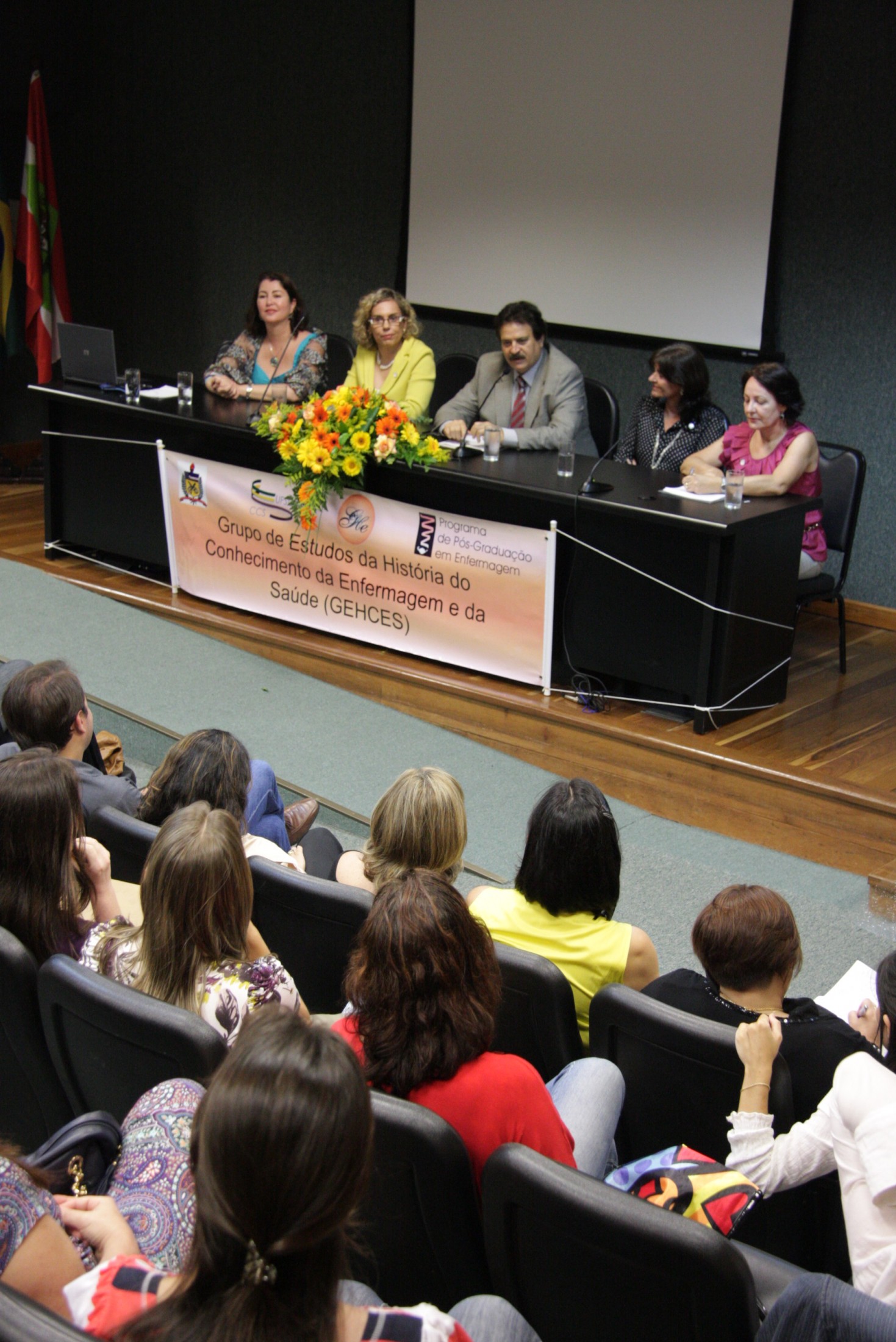 Realização dos 15 anos do Grupo de Estudos de História do conhecimento da Enfermagem da Universidade de Santa Catarina