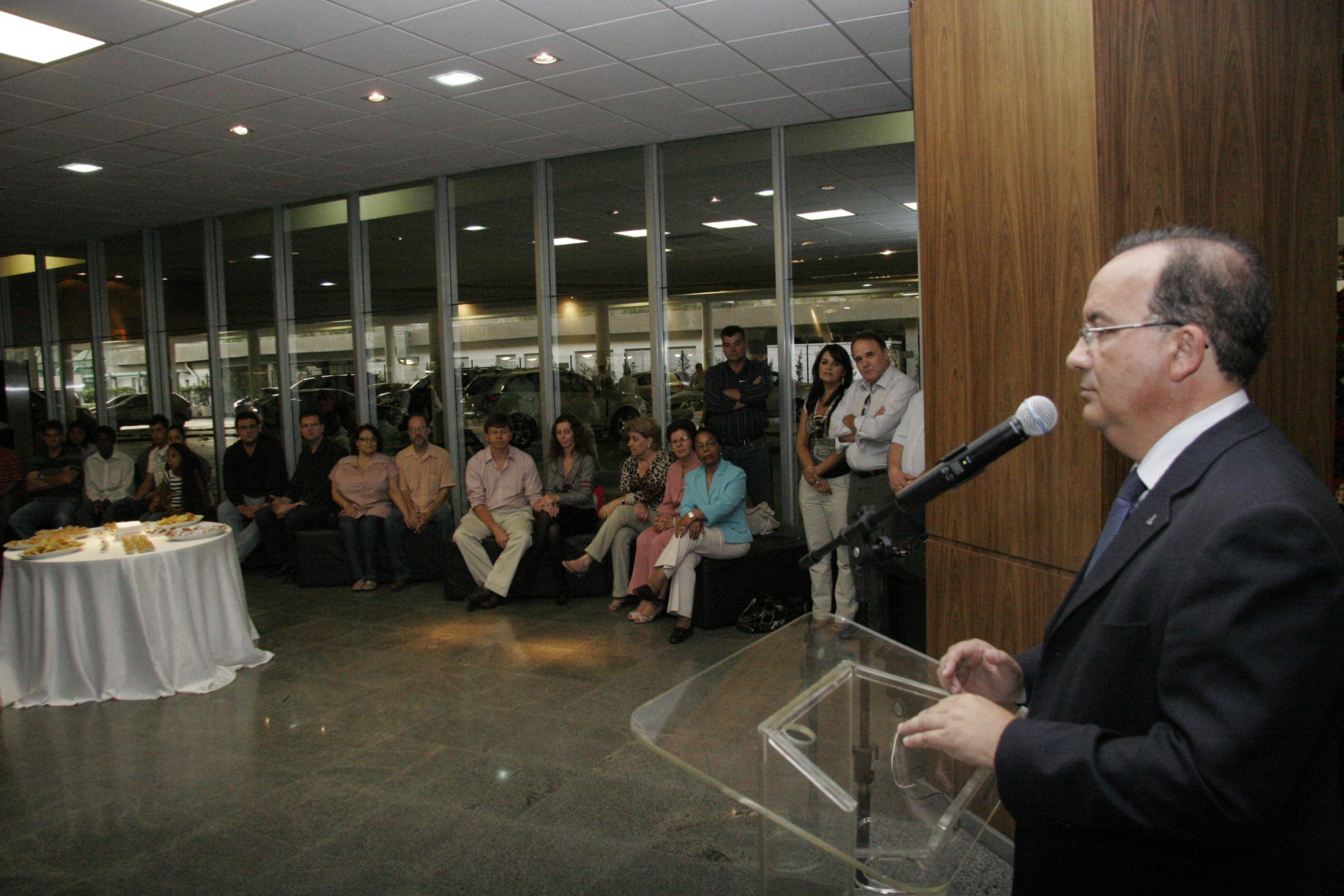 Lançamento Literário “De Zero a Dez”