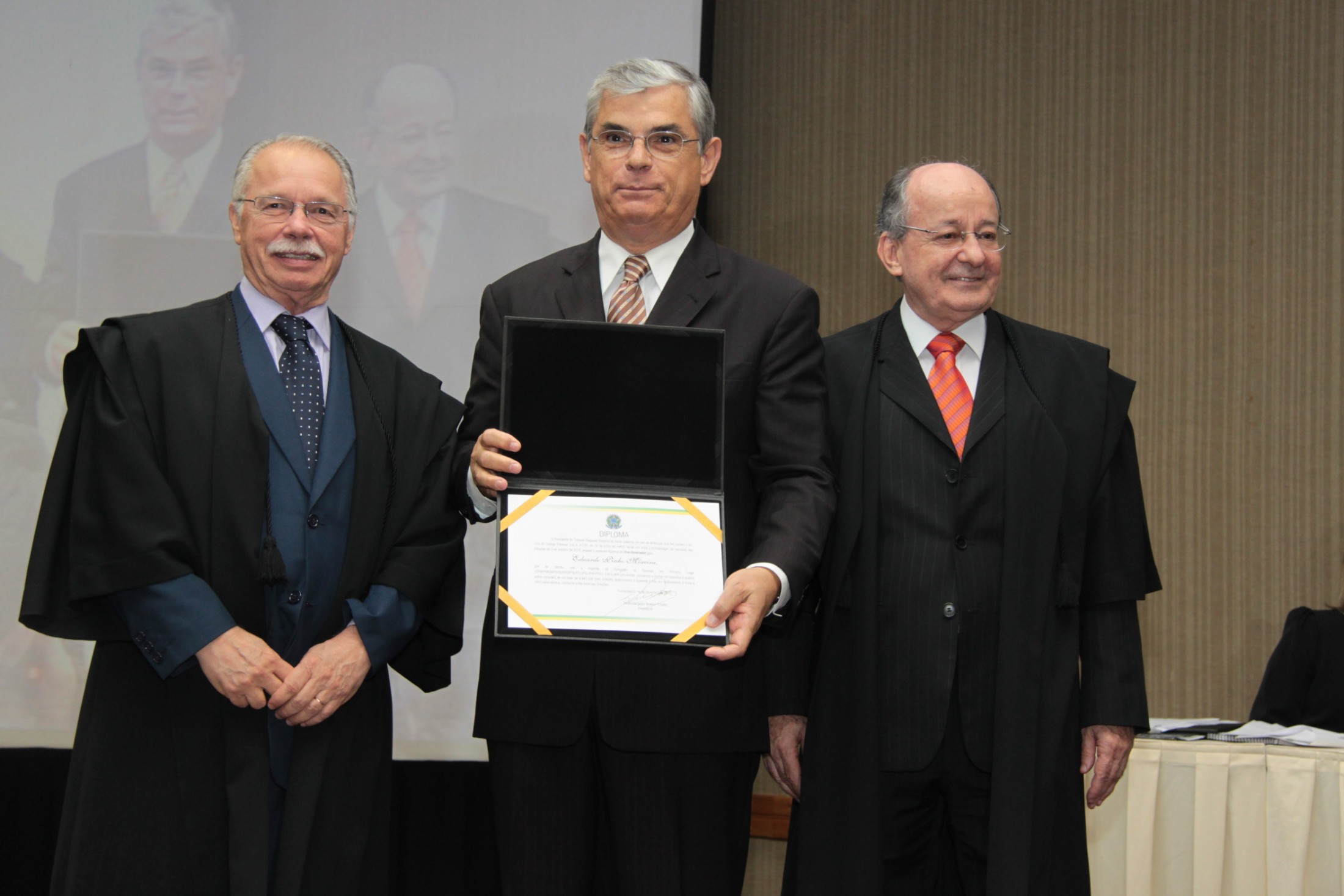 Posse vice-governador Eduardo Pinho Moreira (PMDB)