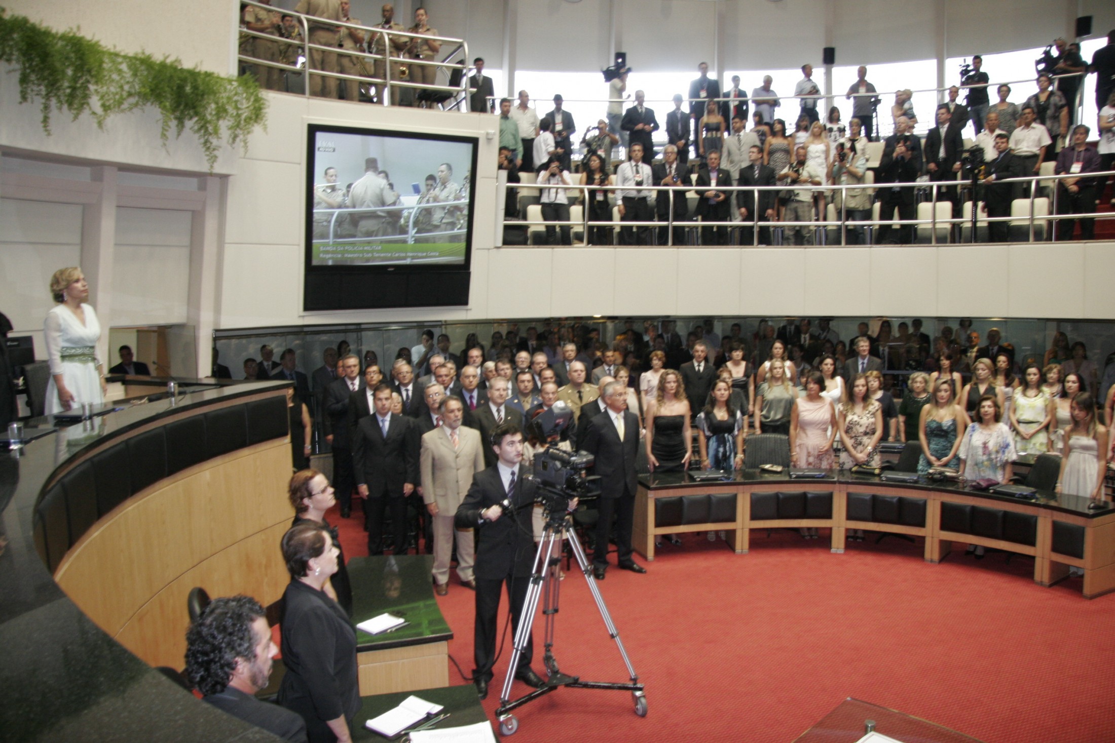 Sessão Solene de posse dos Deputados eleitos