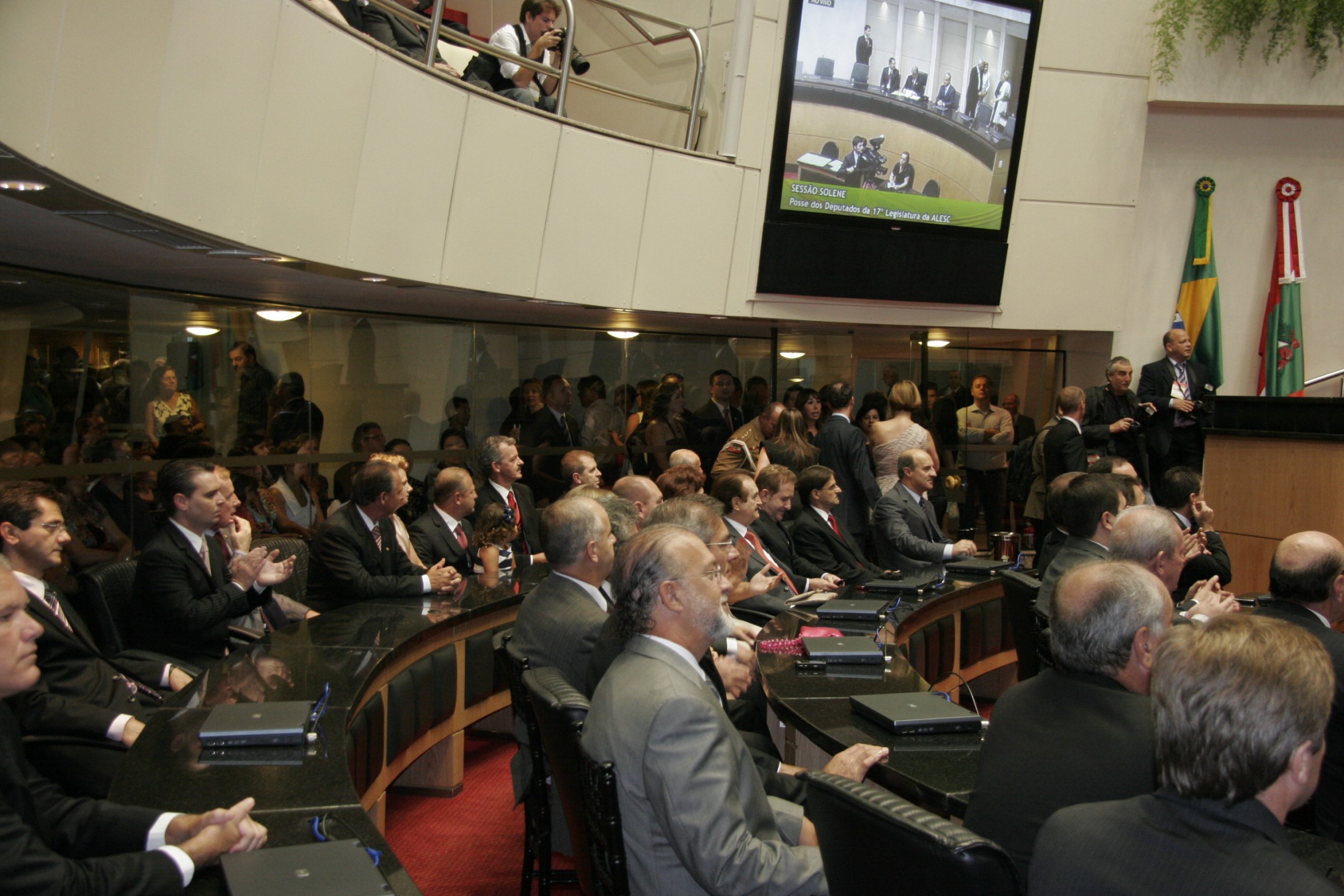 Sessão Solene de posse dos Deputados eleitos