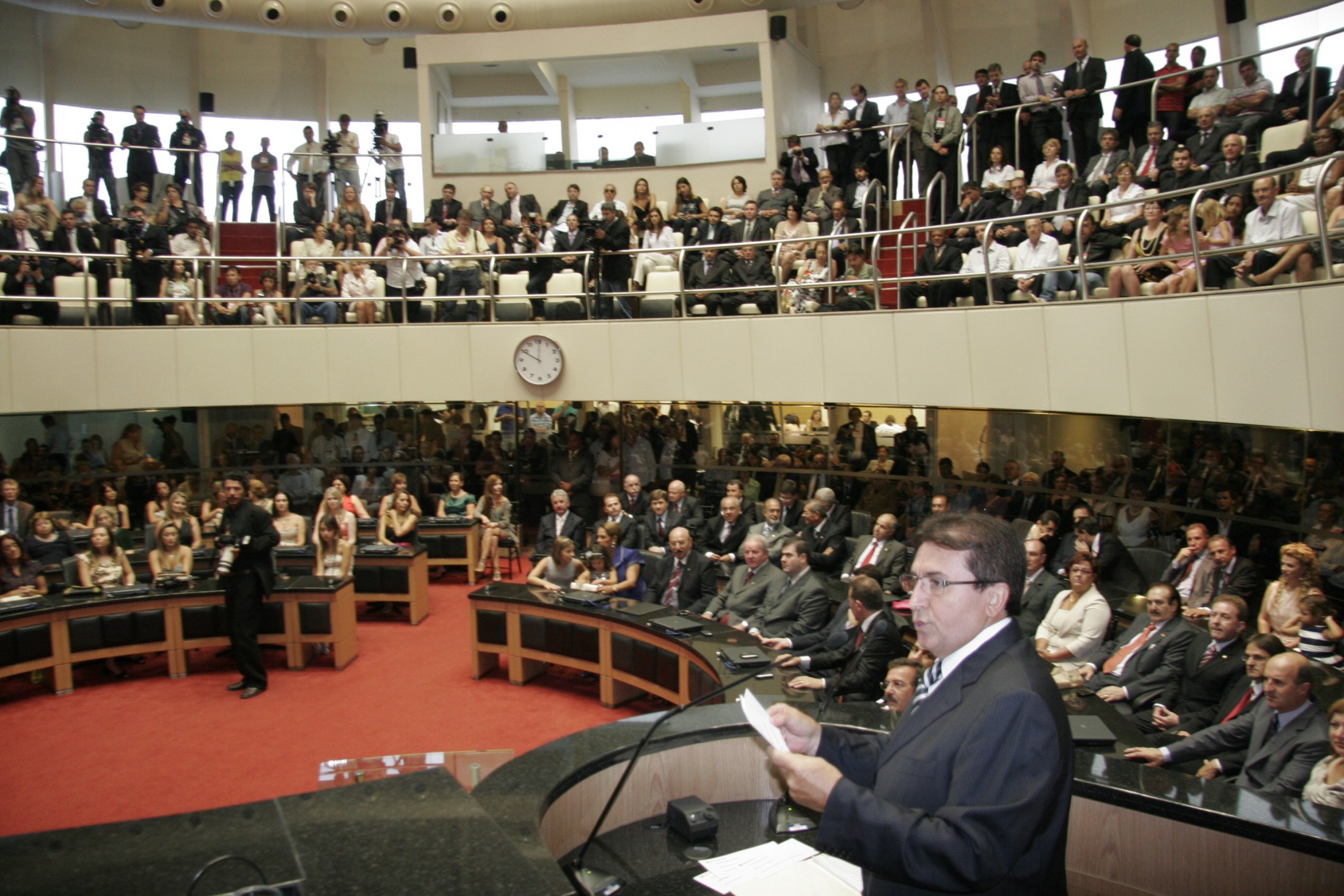 Sessão Solene de posse dos Deputados eleitos