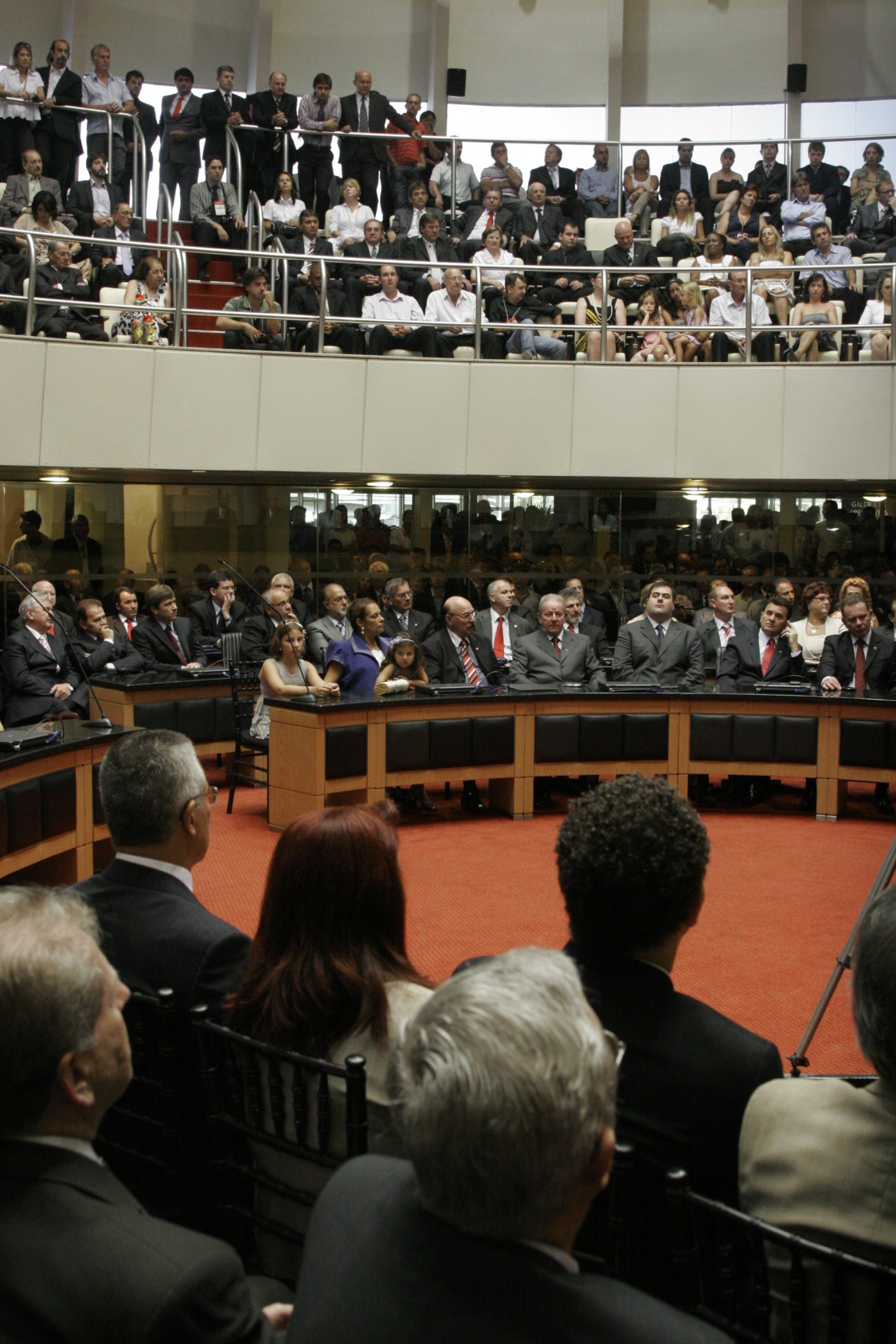Sessão Solene de posse dos Deputados eleitos