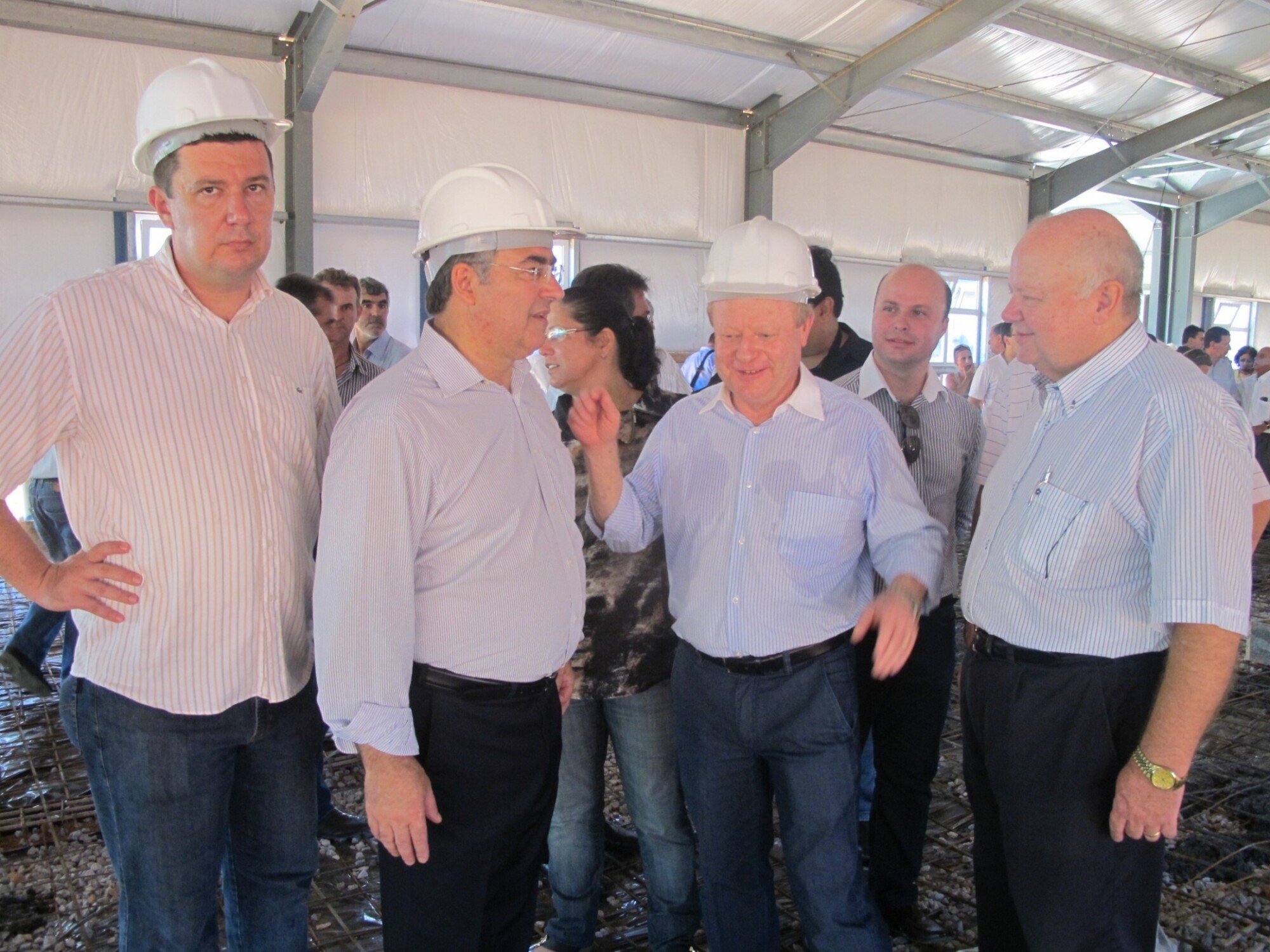 Dos Gabinetes – Hinnig acompanha vistoria no hospital de Biguaçu
