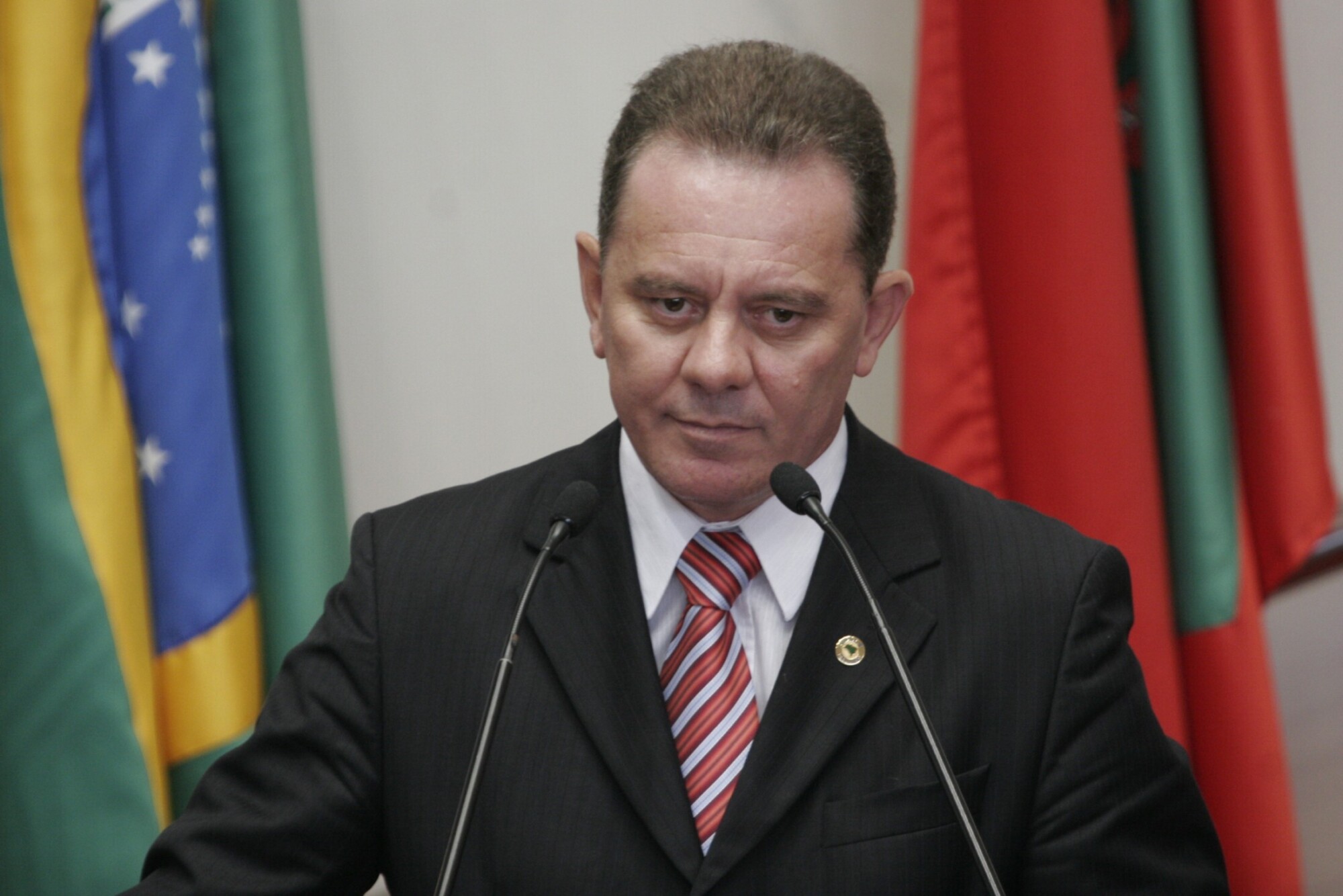 Dos Gabinetes – Joares Ponticelli cobra explicações sobre situação da Celesc