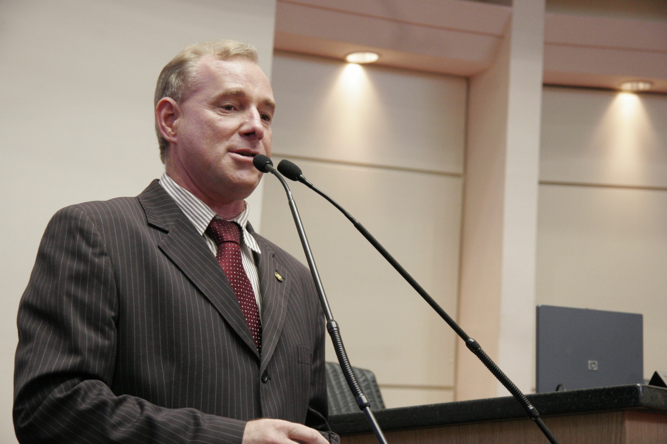 Deputado Aldo Schneider (PMDB)