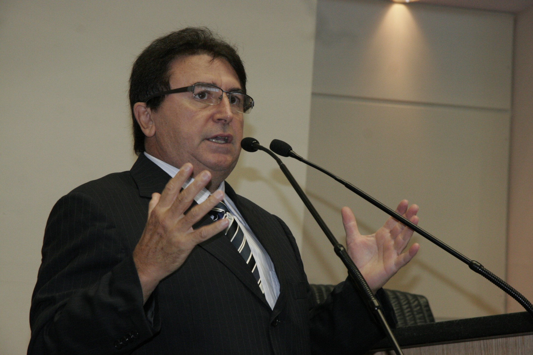 Deputado Antônio Aguiar (PMDB)