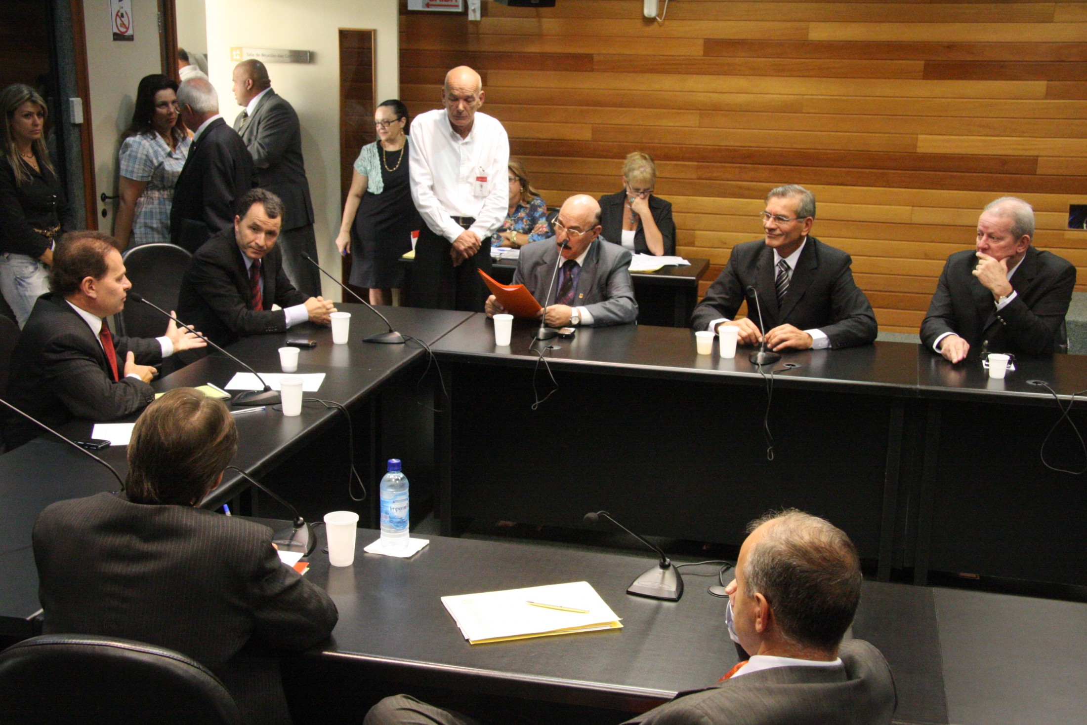 Comissão de Finanças aprova prorrogação nos créditos do ICMS para o Comércio