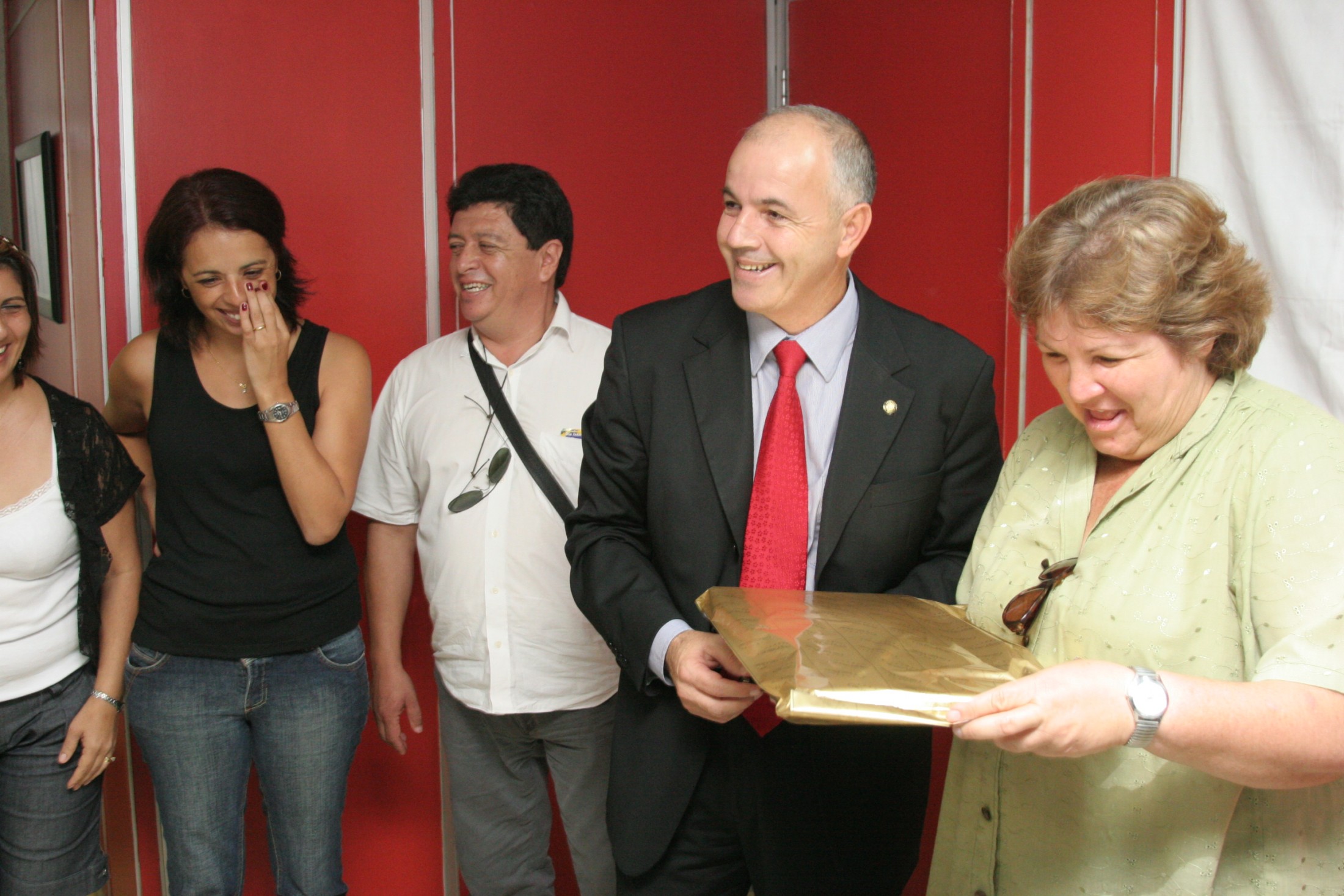 Deputado Sargento Soares (PDT) recebe Aleida Guevara na Assembleia