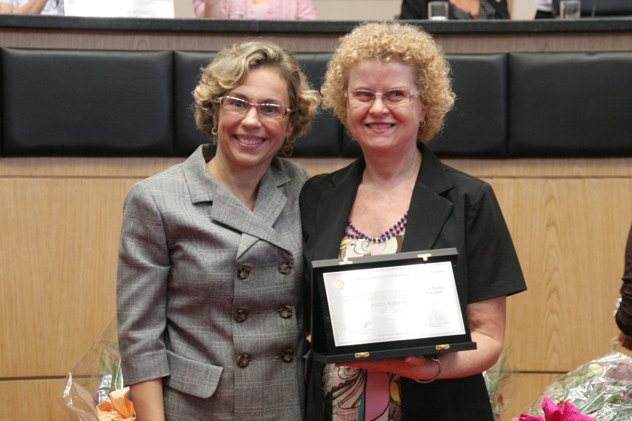 Sessão em Homenagem ao Dia Internacional da Mulher