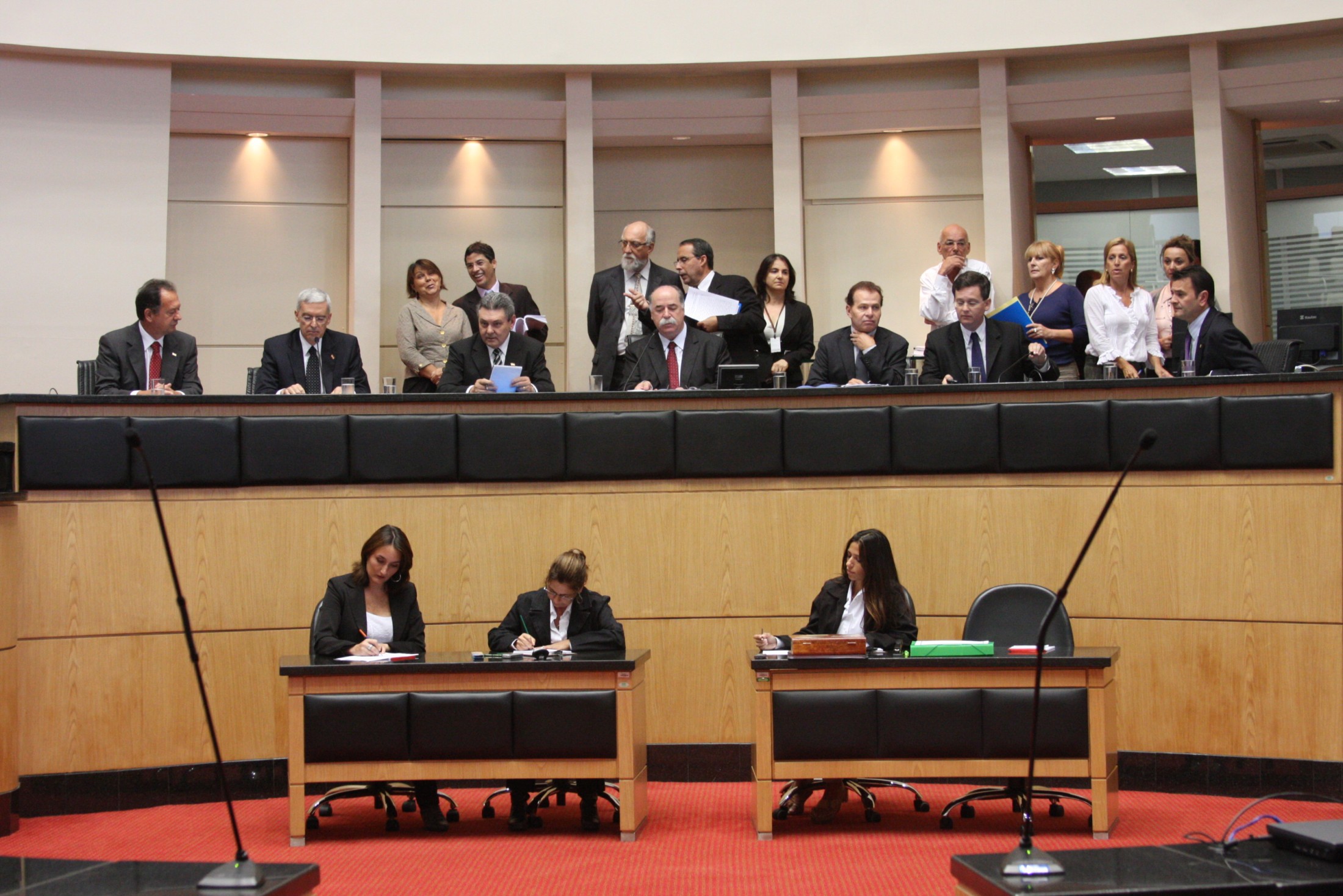 Reunião conjunta entre as Comissão de Constituição e Justiça