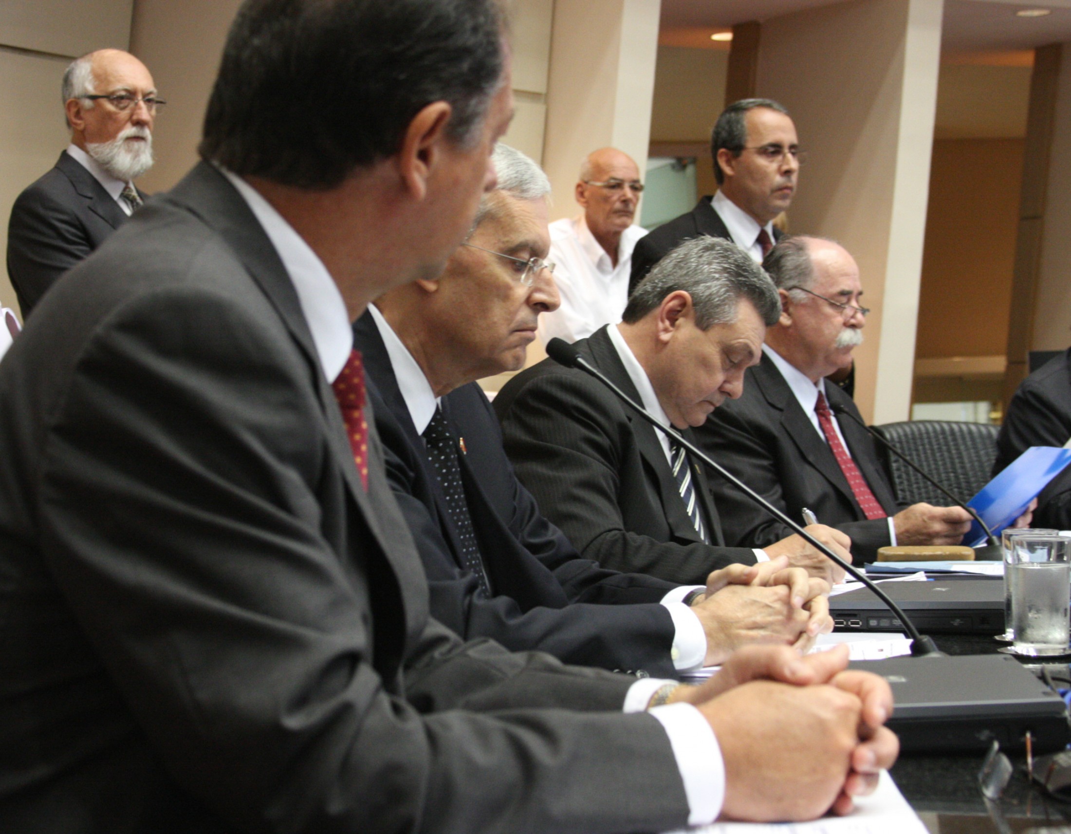 Reunião conjunta entre as Comissão de Constituição e Justiça