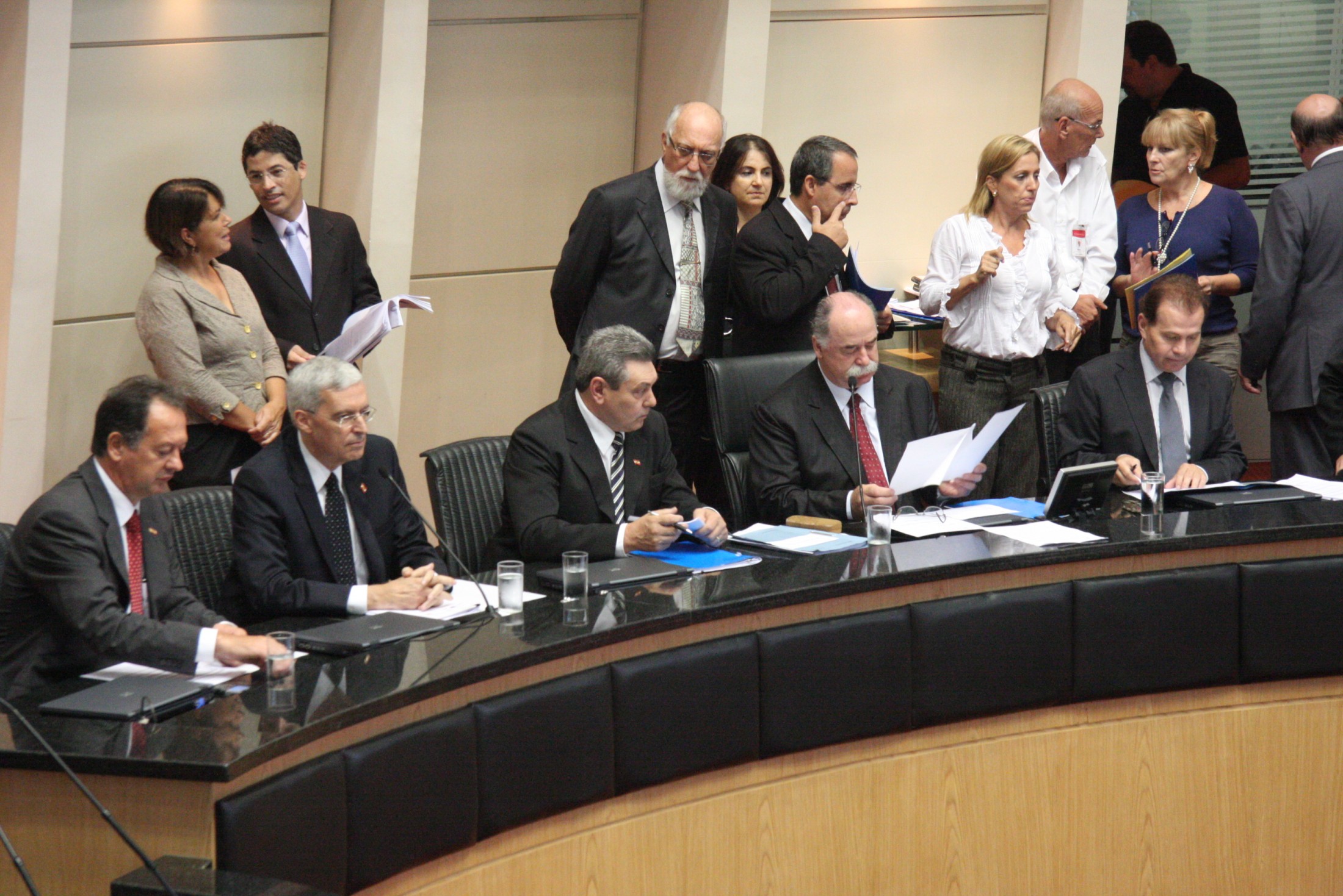 Reunião conjunta entre as Comissão de Constituição e Justiça