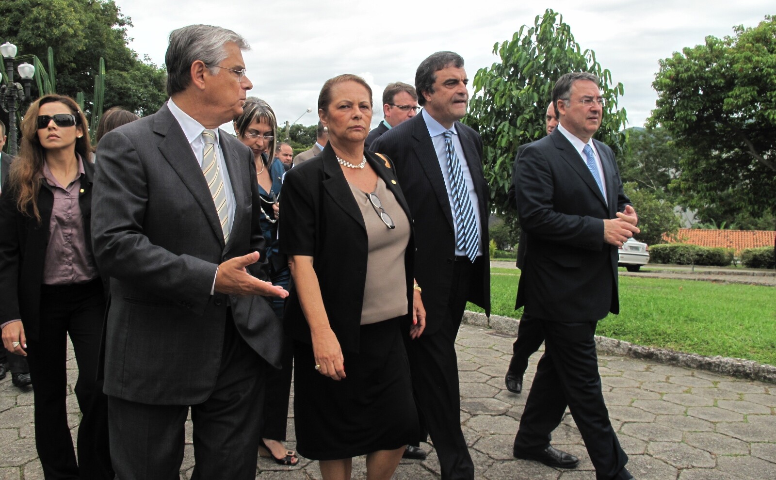 Dos Gabinetes – Santa Catarina adere ao Pronasci