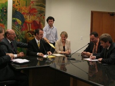 Frente Parlamentar Contra as Drogas vai a Brasília