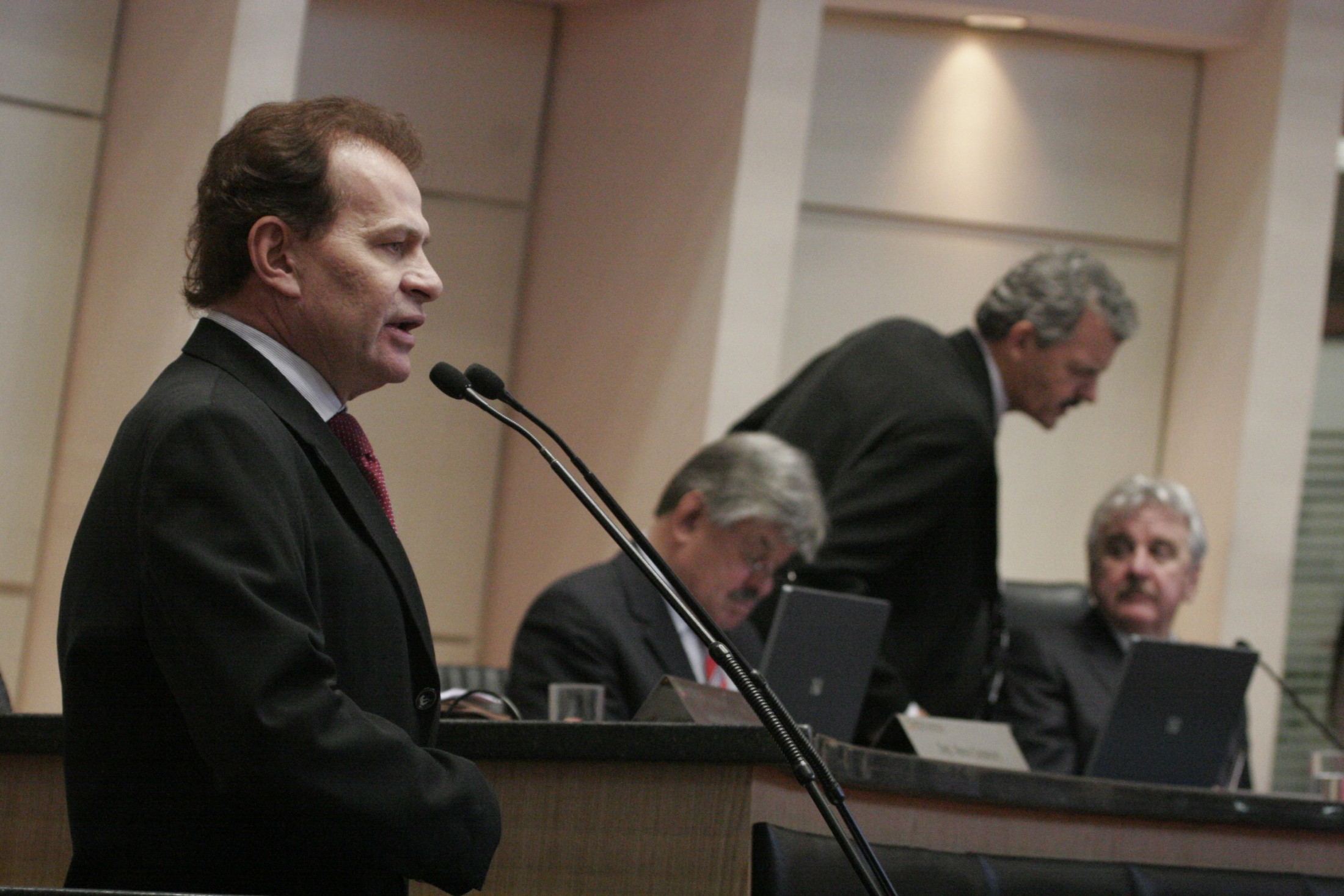 Deputado Gilmar Knaesel (PSDB)