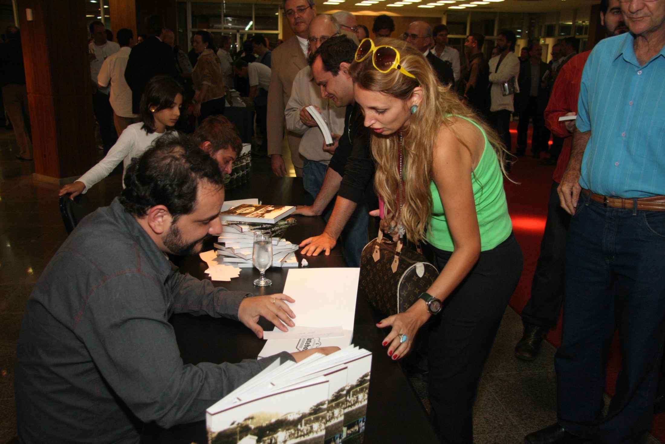 Lançamento do livro ''Almanaque do Futebol Catarinense''