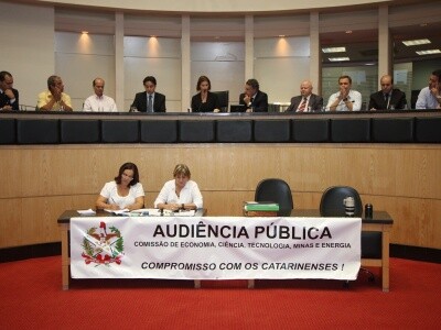 Audiência Pública debate construção da Arena Multiuso de Florianópolis
