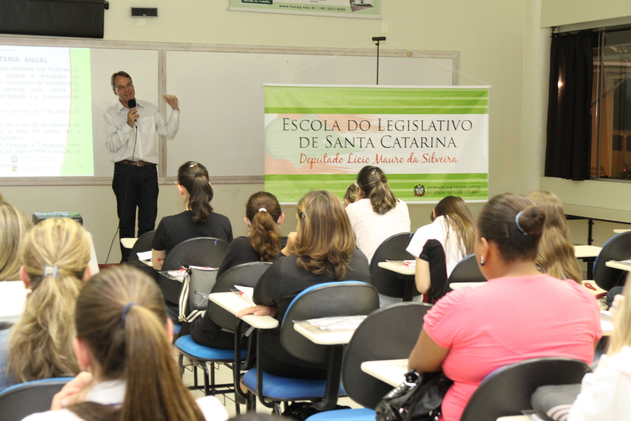 Curso de Formação Política - Escola do Legislativo