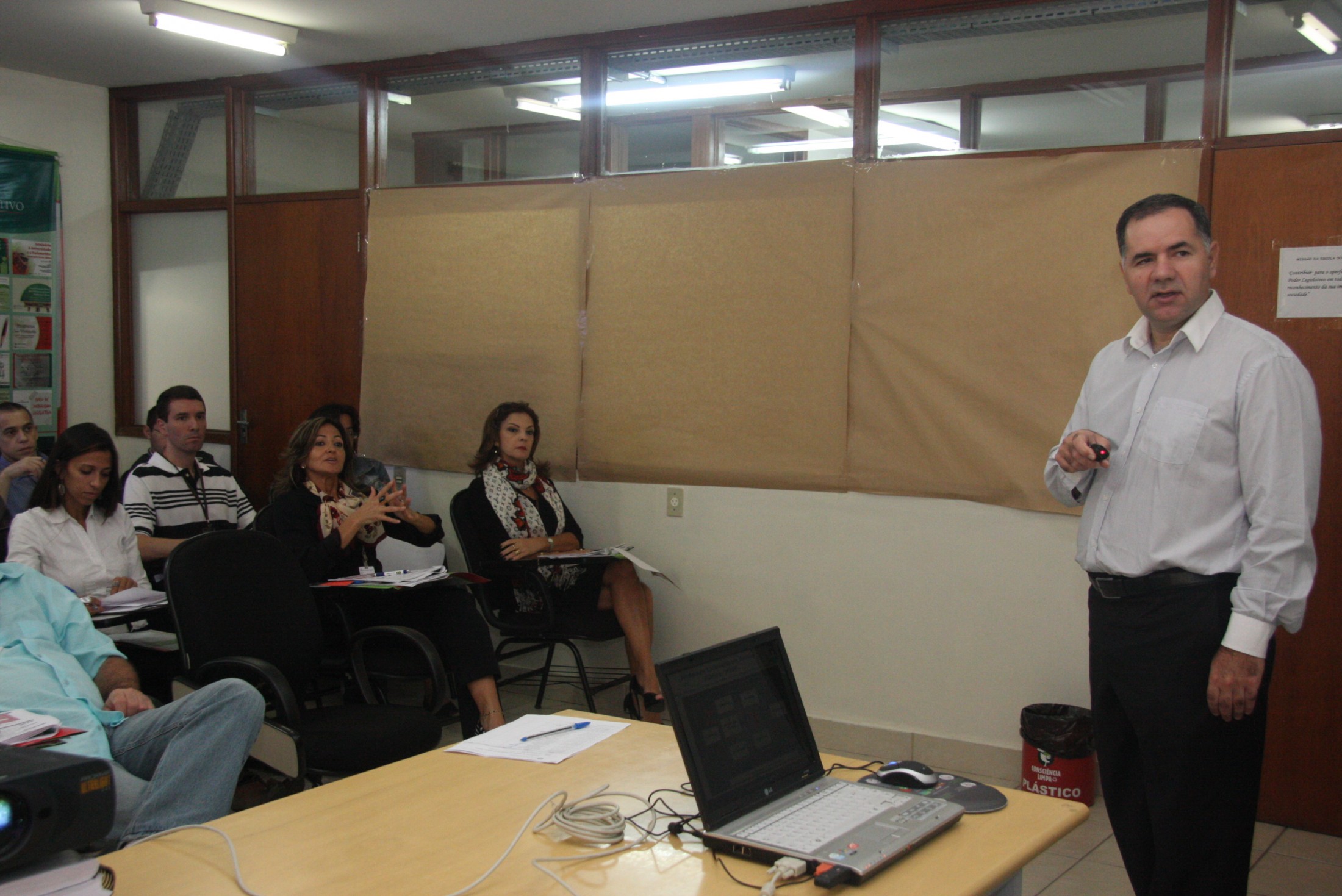Escola Do Legislativo - Modelo de Gestão Pública