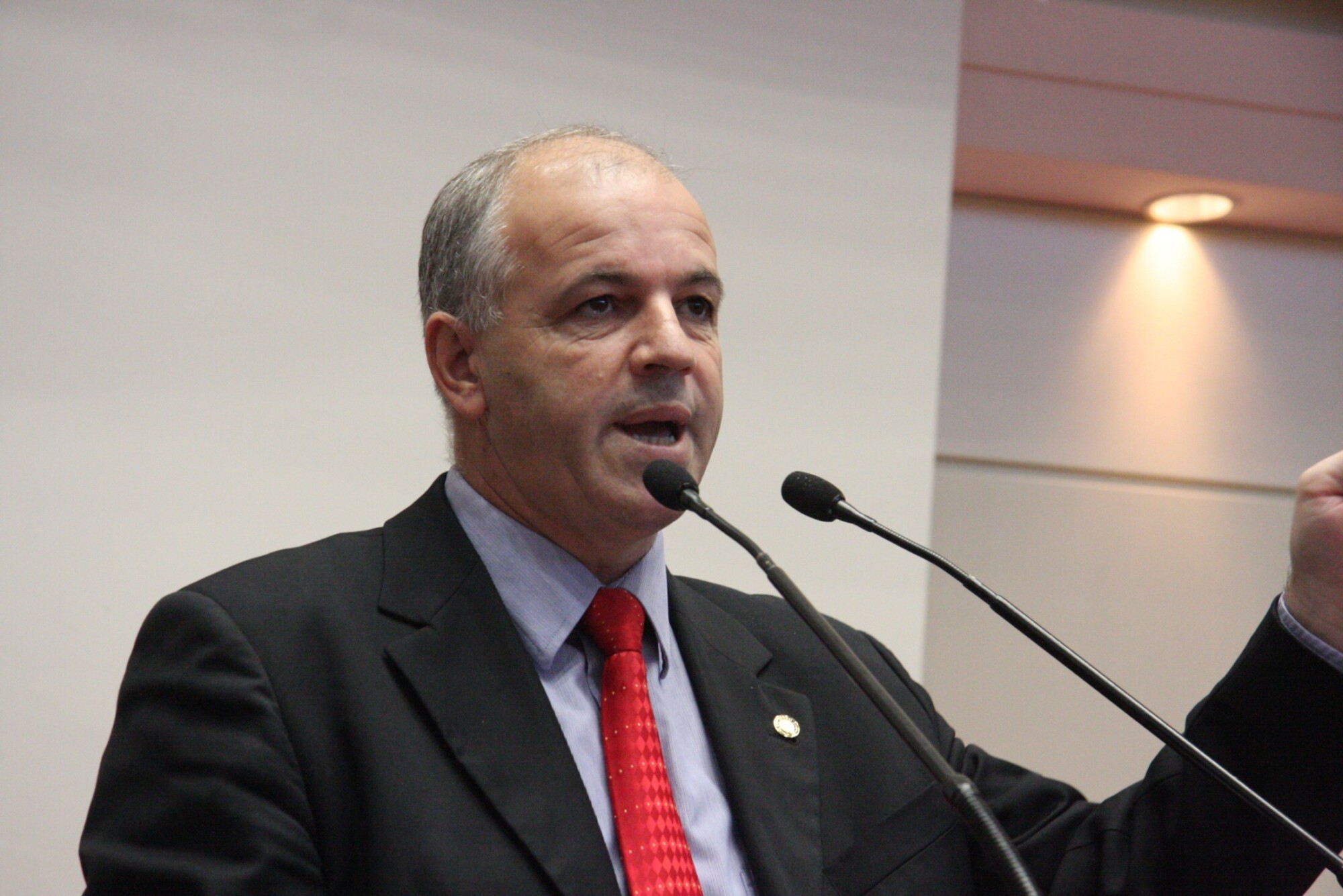 Dos Gabinetes – Parque da Praia de Taquarinhas é aprovado na Comissão de Constituição e Justiça