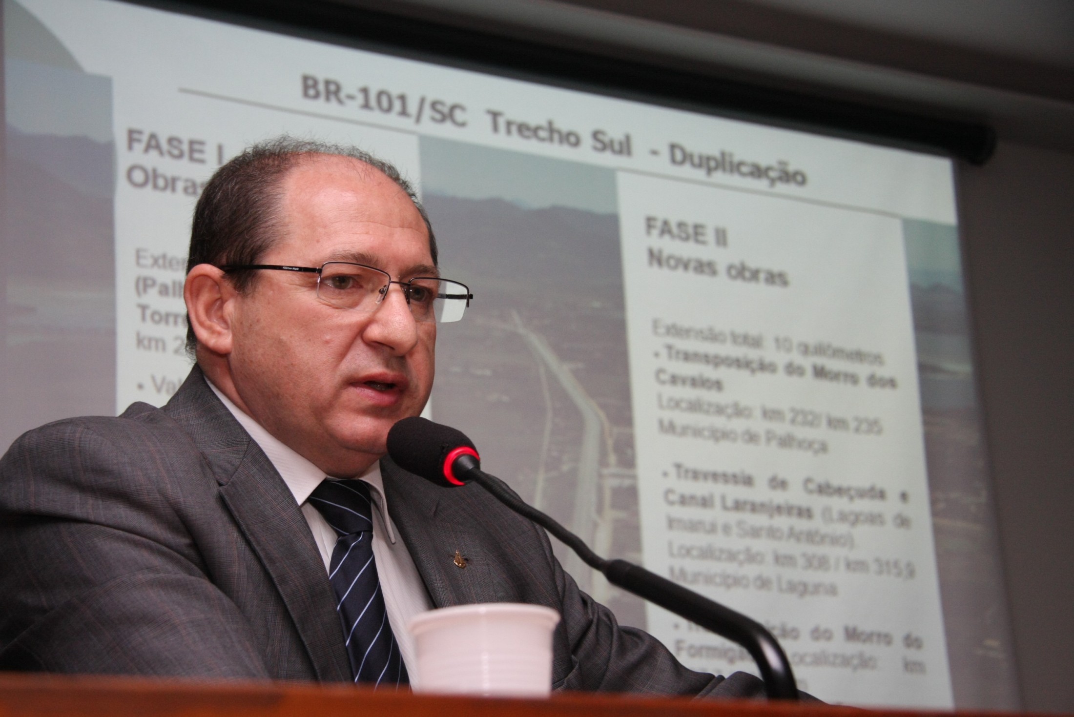 Missão parlamentar se reúne com Ministério dos Transportes para tratar da conclusão das obras da BR -101 Sul