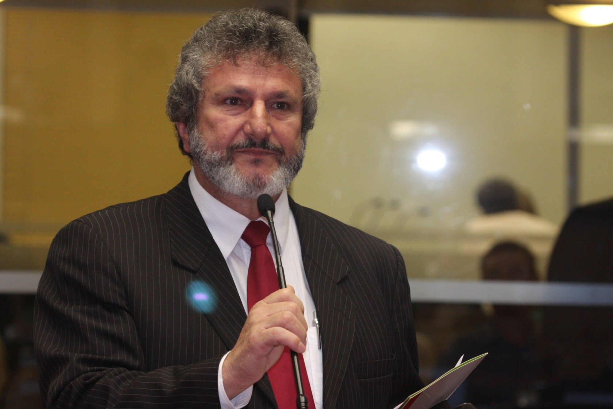 Dos Gabinetes – Superintende da Pesca pede revisão de veto a PL da Piscicultura continental