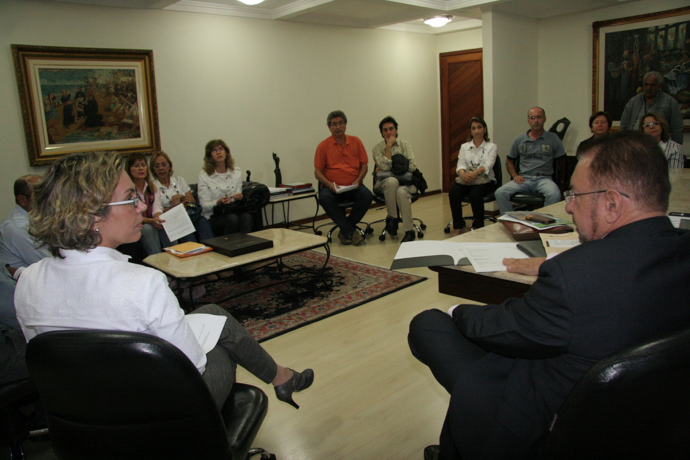 Deputada Ana Paula Lima (PT) e Deputado Volnei Morastoni (PT) - reunião com servidores da saúde.