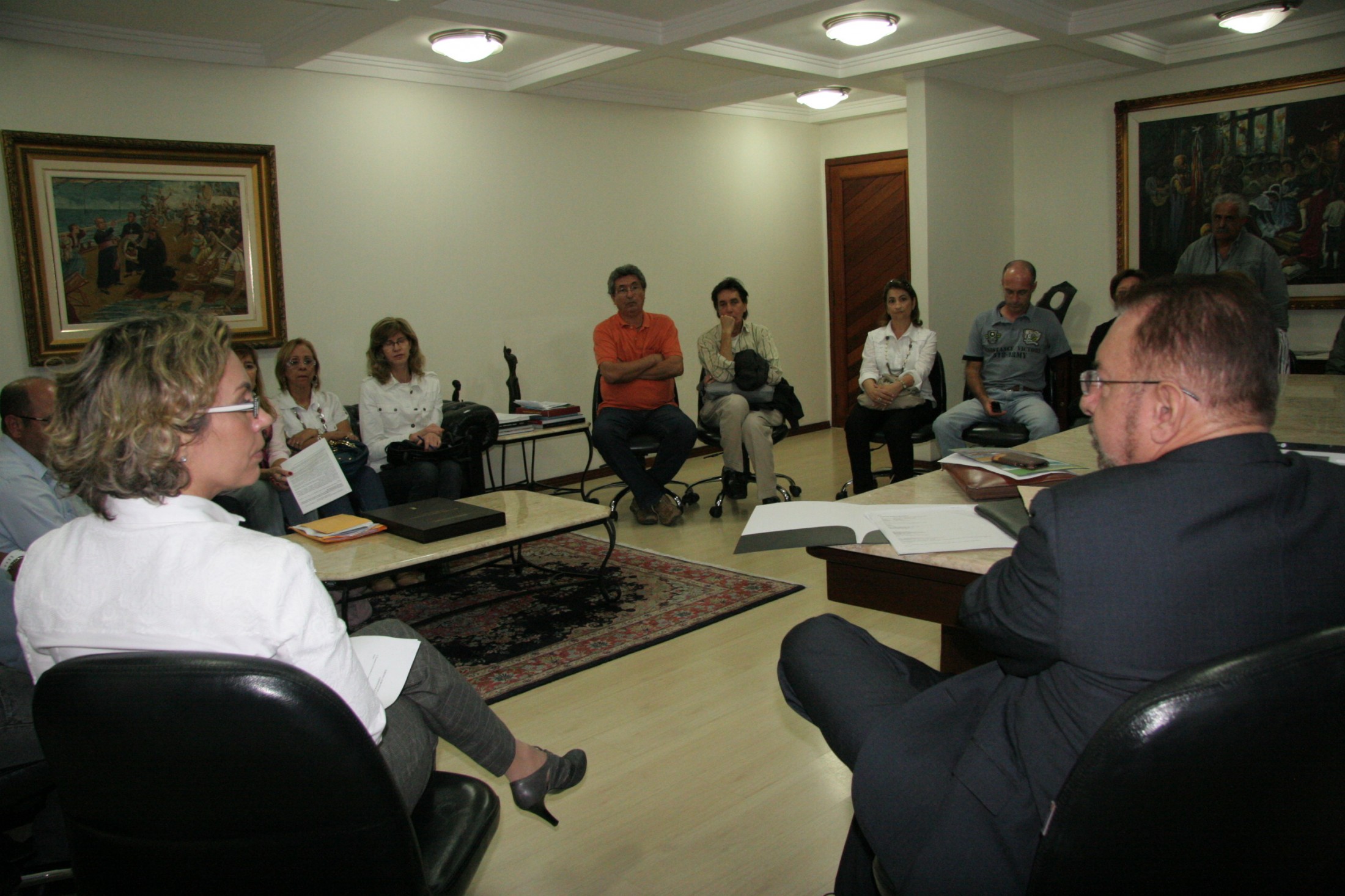 Deputada Ana Paula Lima (PT) e Deputado Volnei Morastoni (PT) - reunião com servidores da saúde.