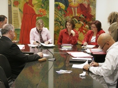 Região oeste vai sediar seminários de formação para empoderamento das mulheres