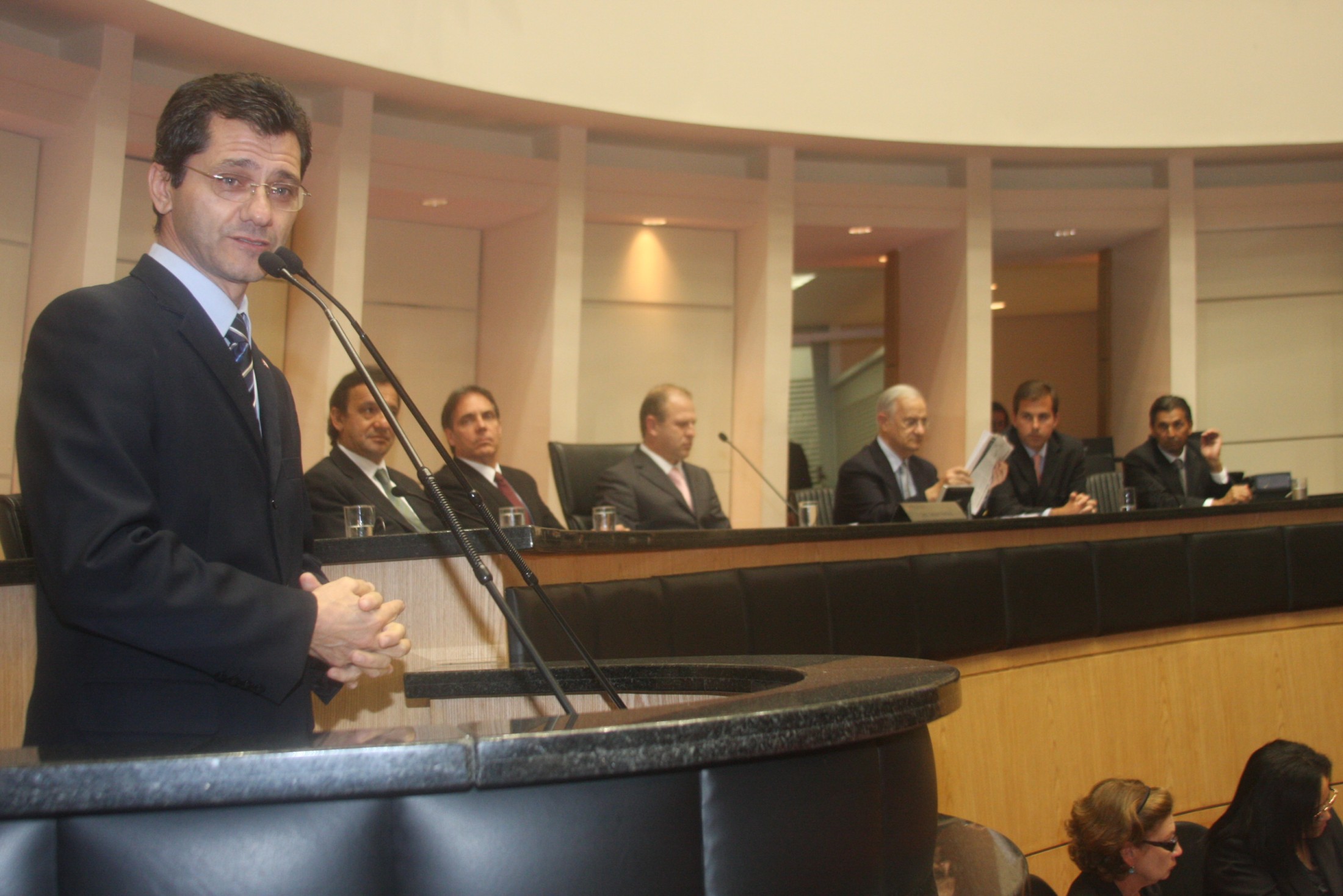 Assembleia homenageia 25 anos do Diário Catarinense com sessão especial