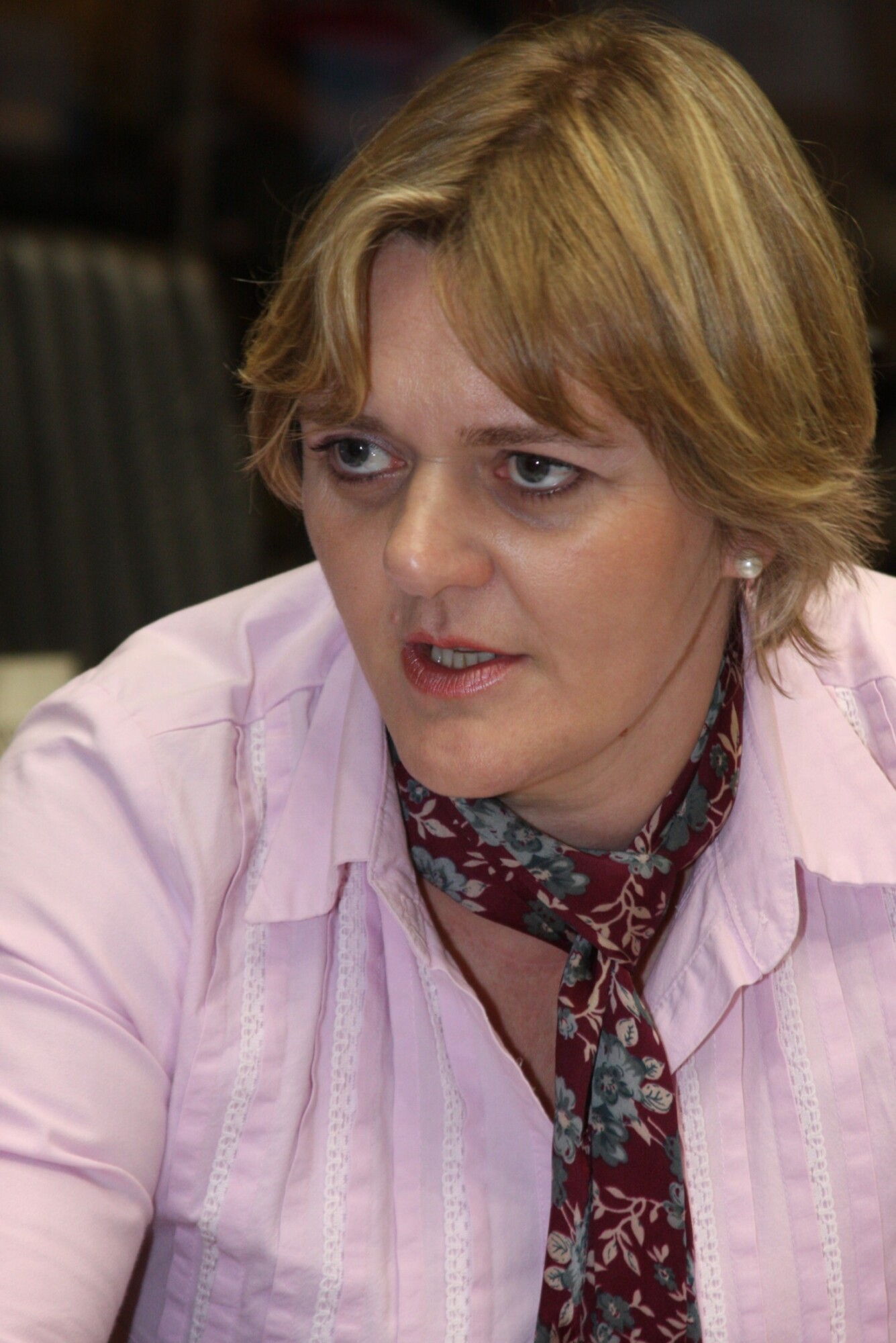 Dos Gabinetes – Luciane Carminatti discute a participação das mulheres na política