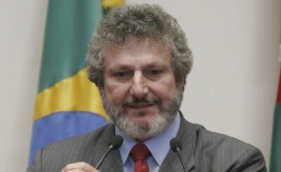 Deputado Padre Pedro Baldissera fala sobre merenda escolar