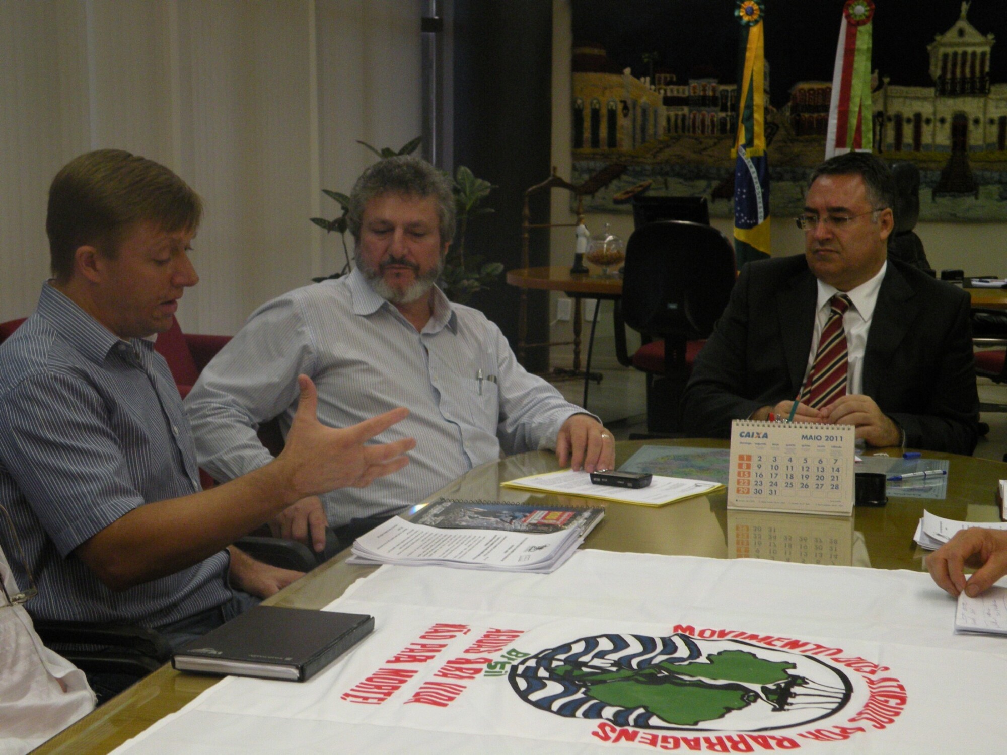 Dos Gabinetes- Padre Pedro debate projetos com governador Raimundo Colombo