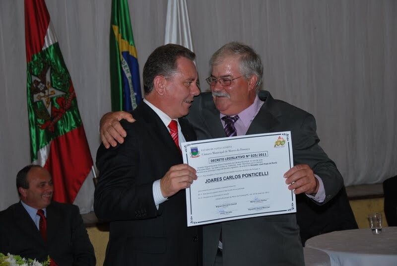 Dos Gabinetes-Ponticelli recebe título em Morro da Fumaça