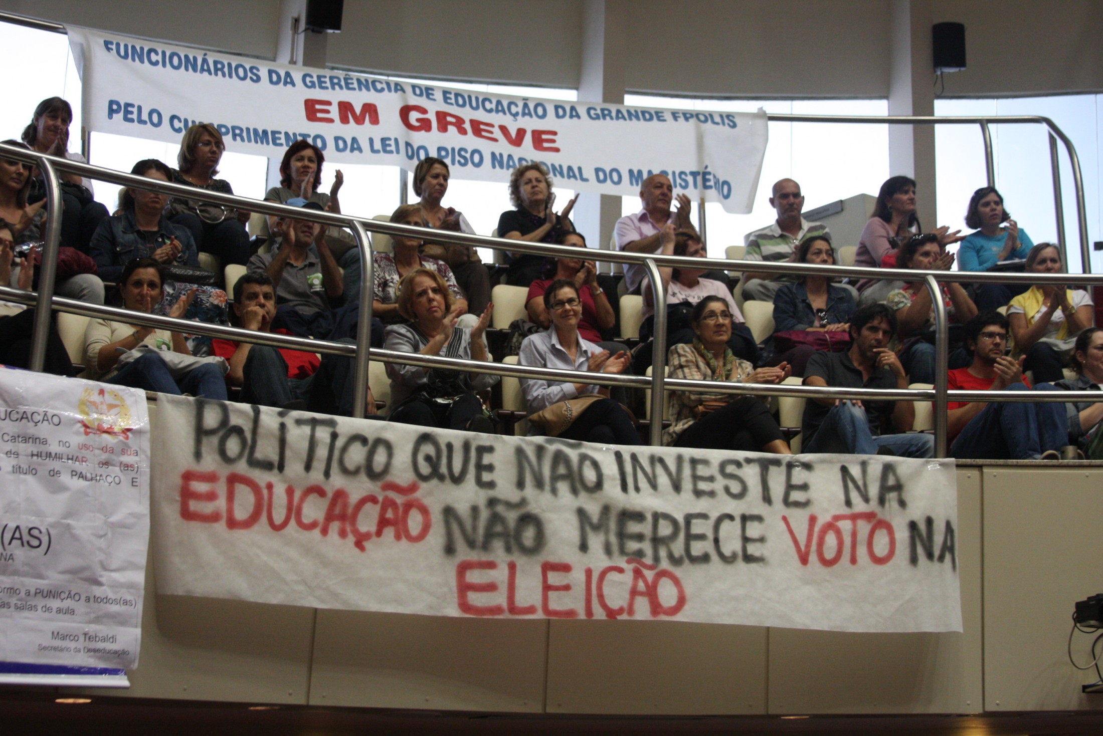 Plenário Osni Régis - Sessão Ordinária