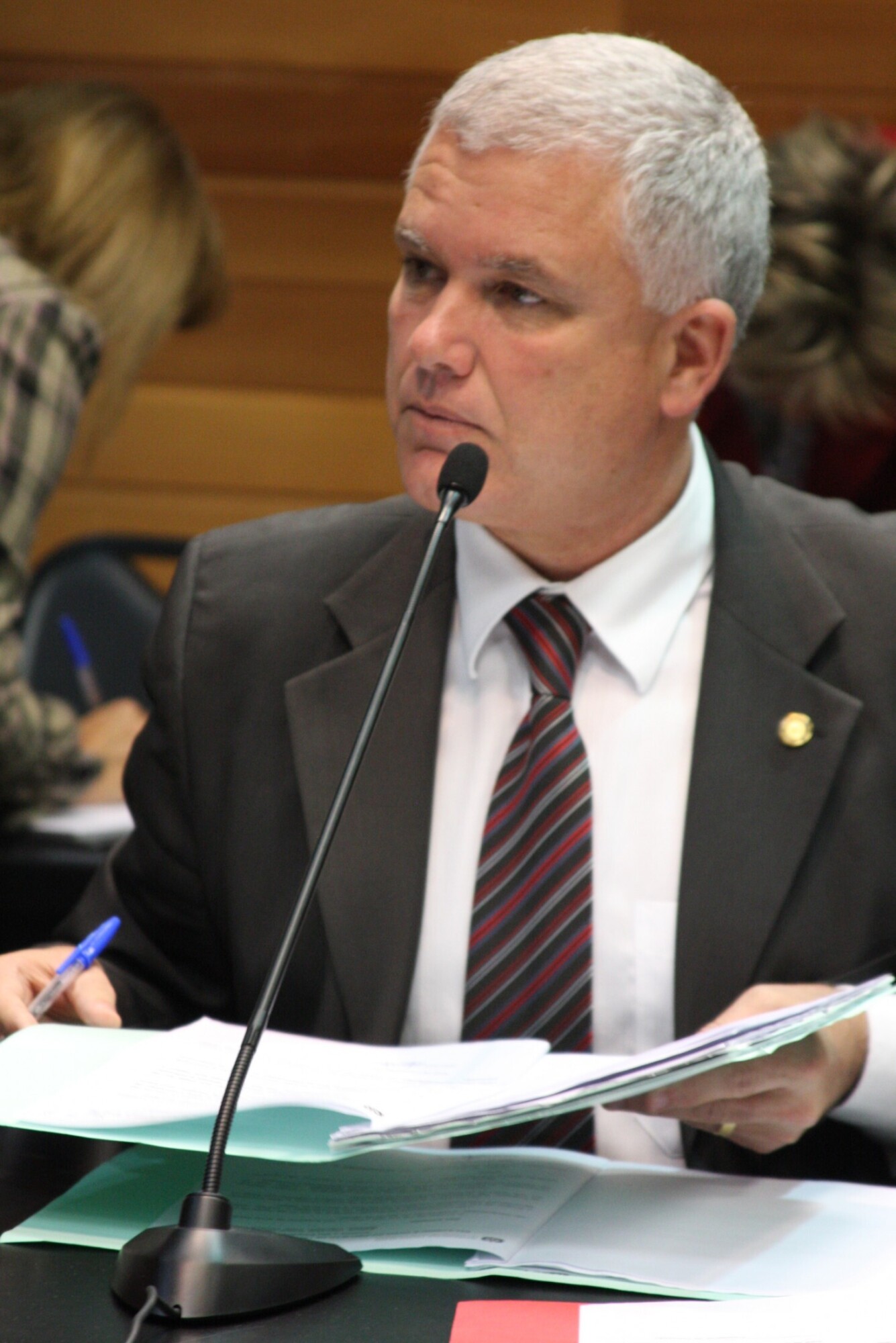 Dos Gabinetes – Deputado Jorge Teixeira participa de audiência pública em Rio do Sul