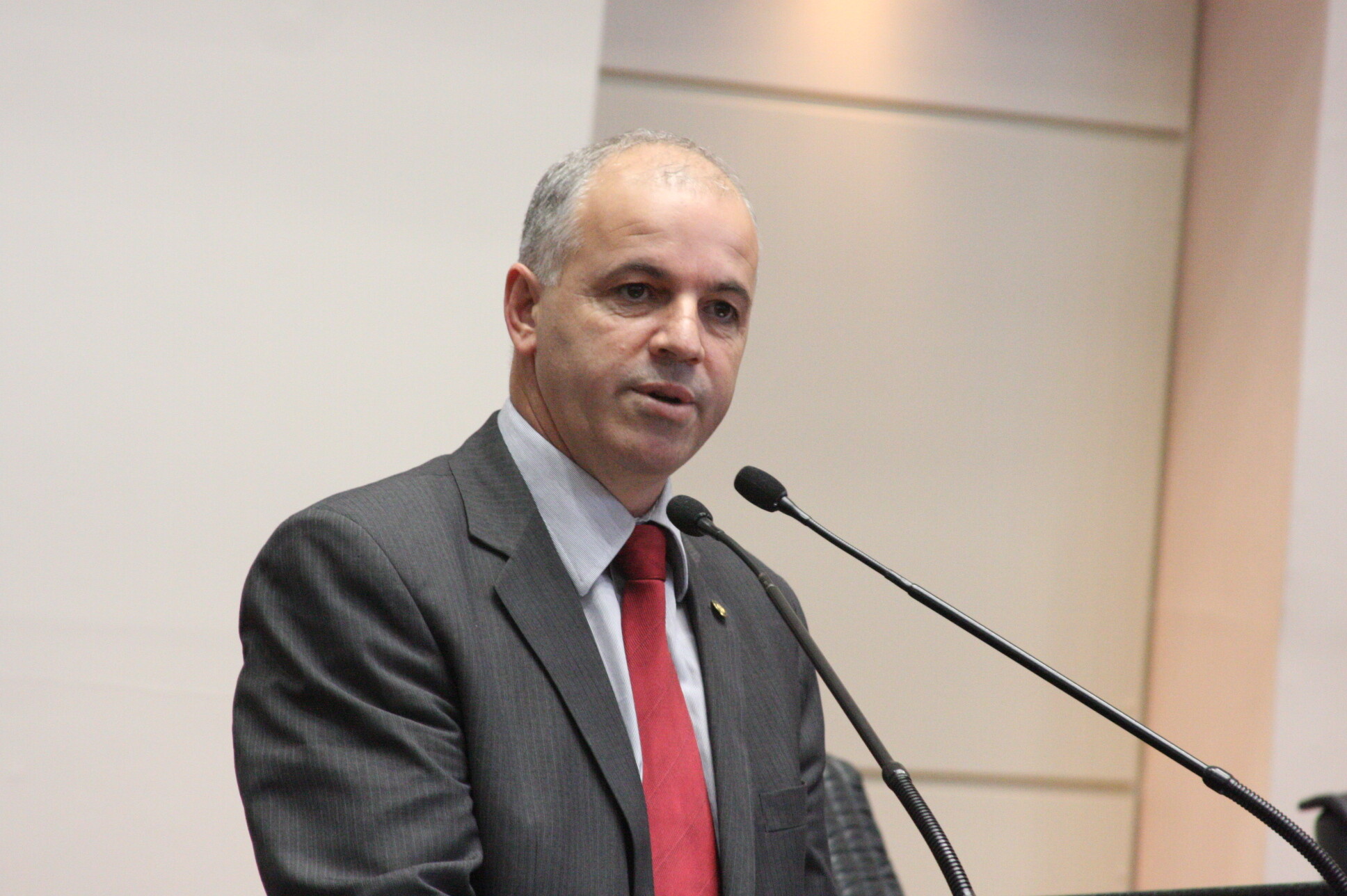 Dos Gabinetes – Audiência pública trata sobre situação do Hospital Florianópolis