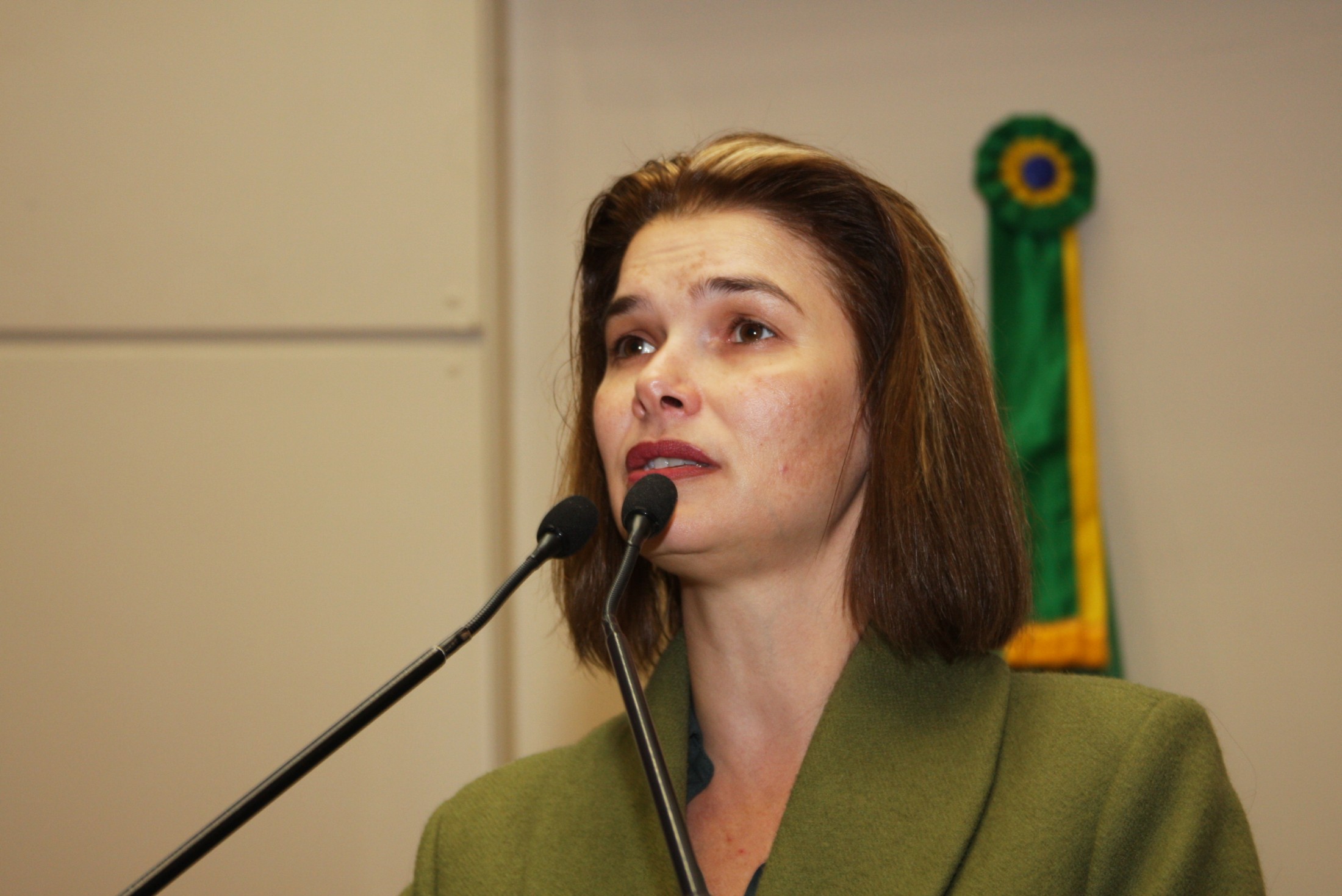 Deputada Angela Albino (PCdoB)