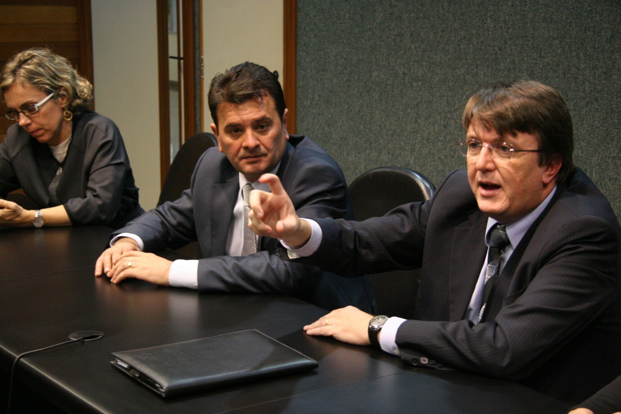 Reunião do Sinte com representantes do Governo