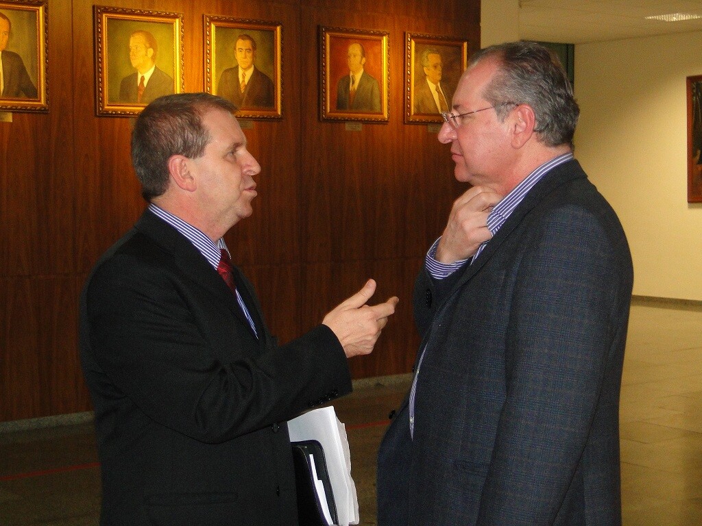 Dos Gabinetes – Deputado Maurício Eskudlark e Secretário Trevisan se encontram na capital