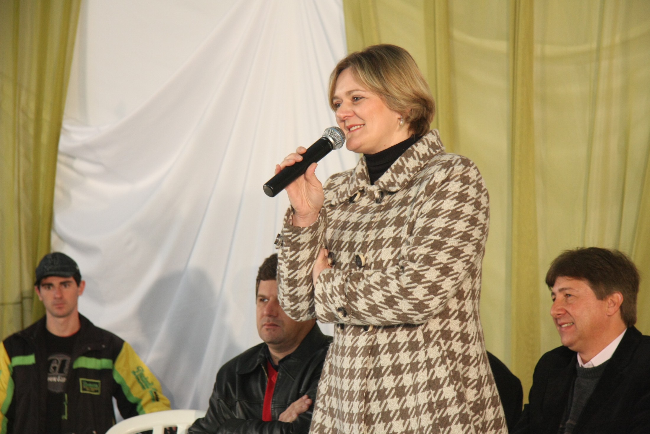 Deputada Luciane Maria Carminatti (PT)