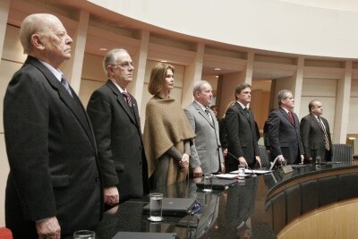 Assembleia homenageia 40 anos da Facisc