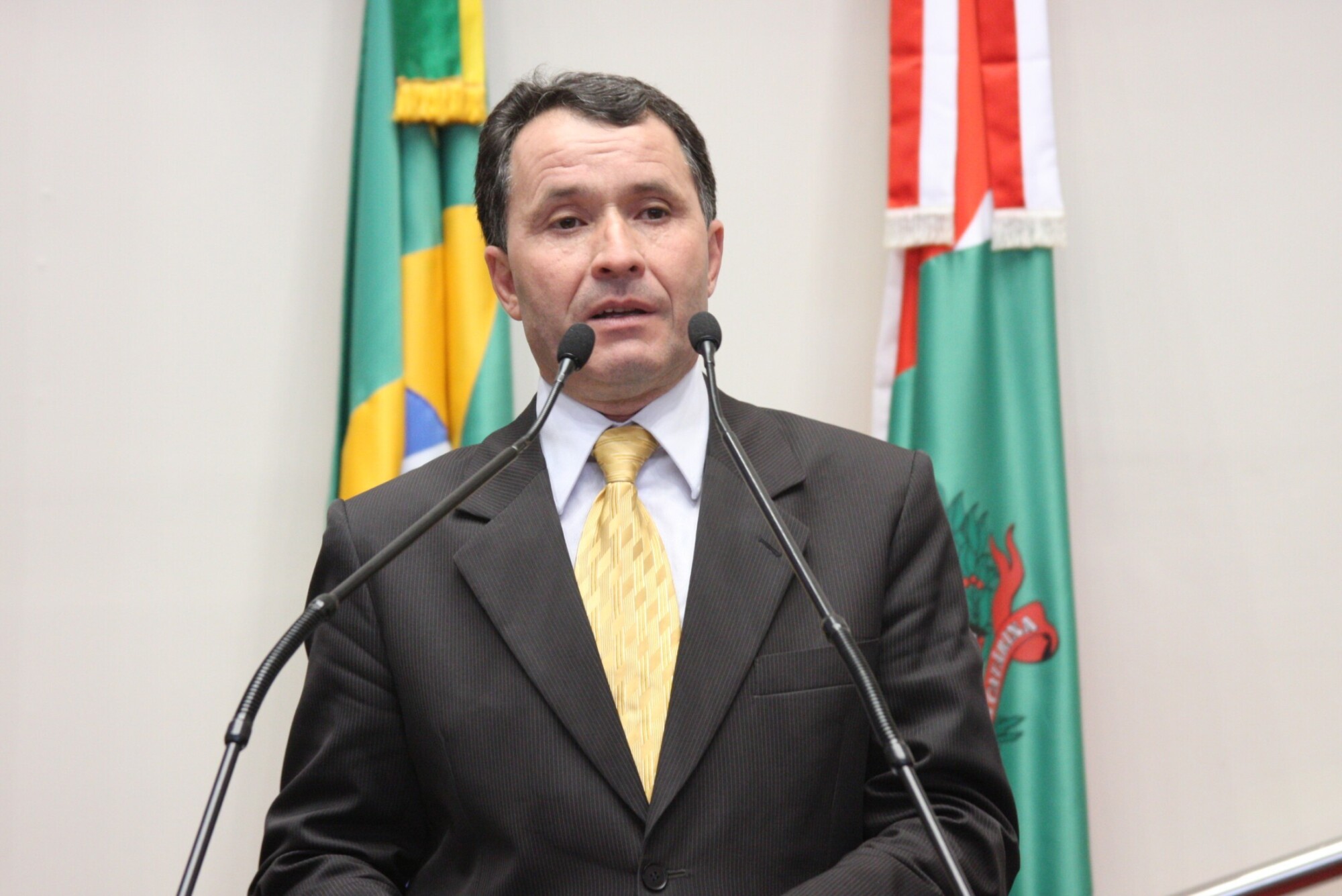 Dos Gabinetes – Darci de Matos pede ao governador mais 20 câmeras de segurança em Joinville