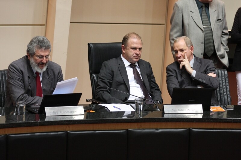 Deputados comentam as mudanças no Código Penal