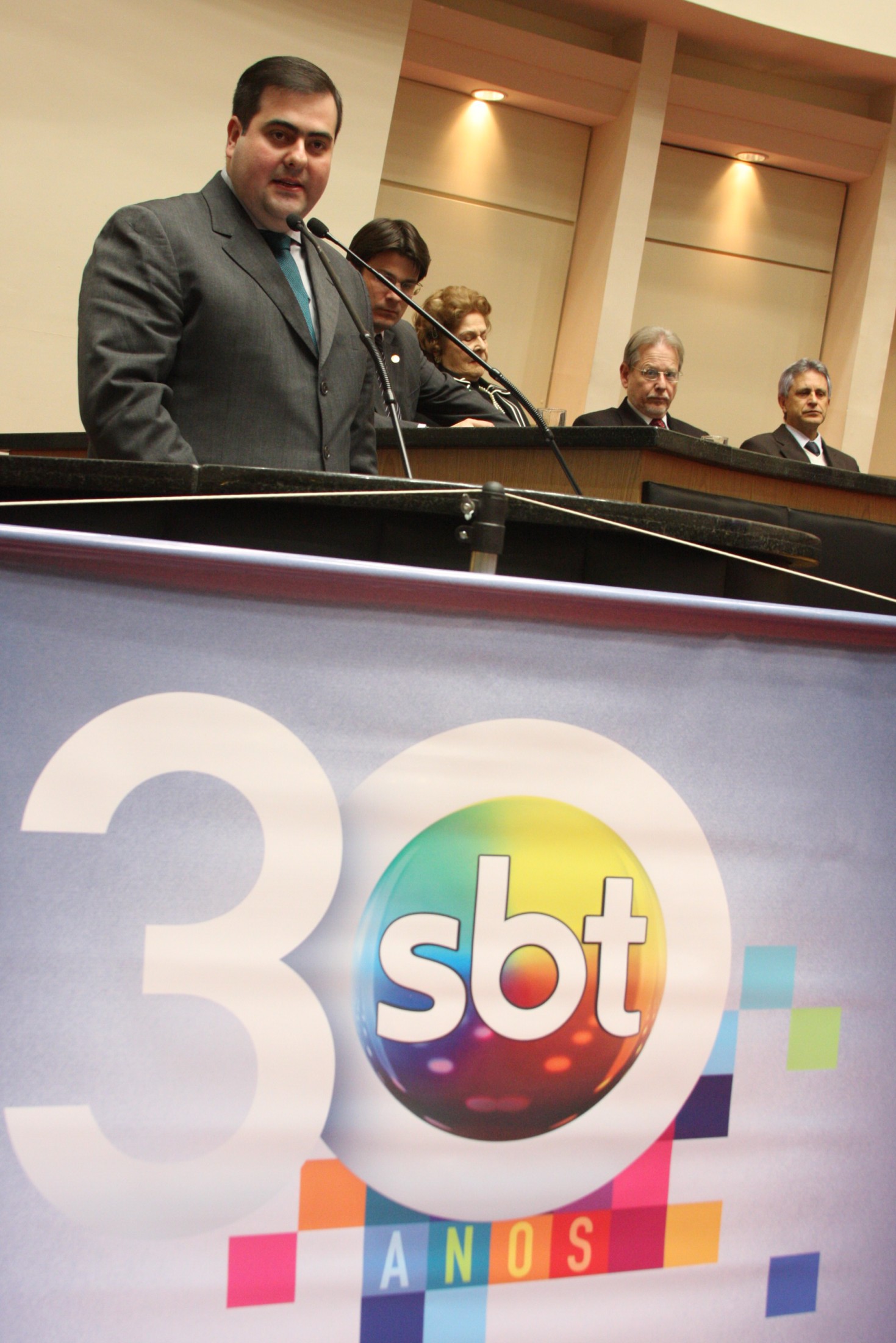 Sessão Especial em homenagem ao Sistema Brasileiro de Televisão - SBT