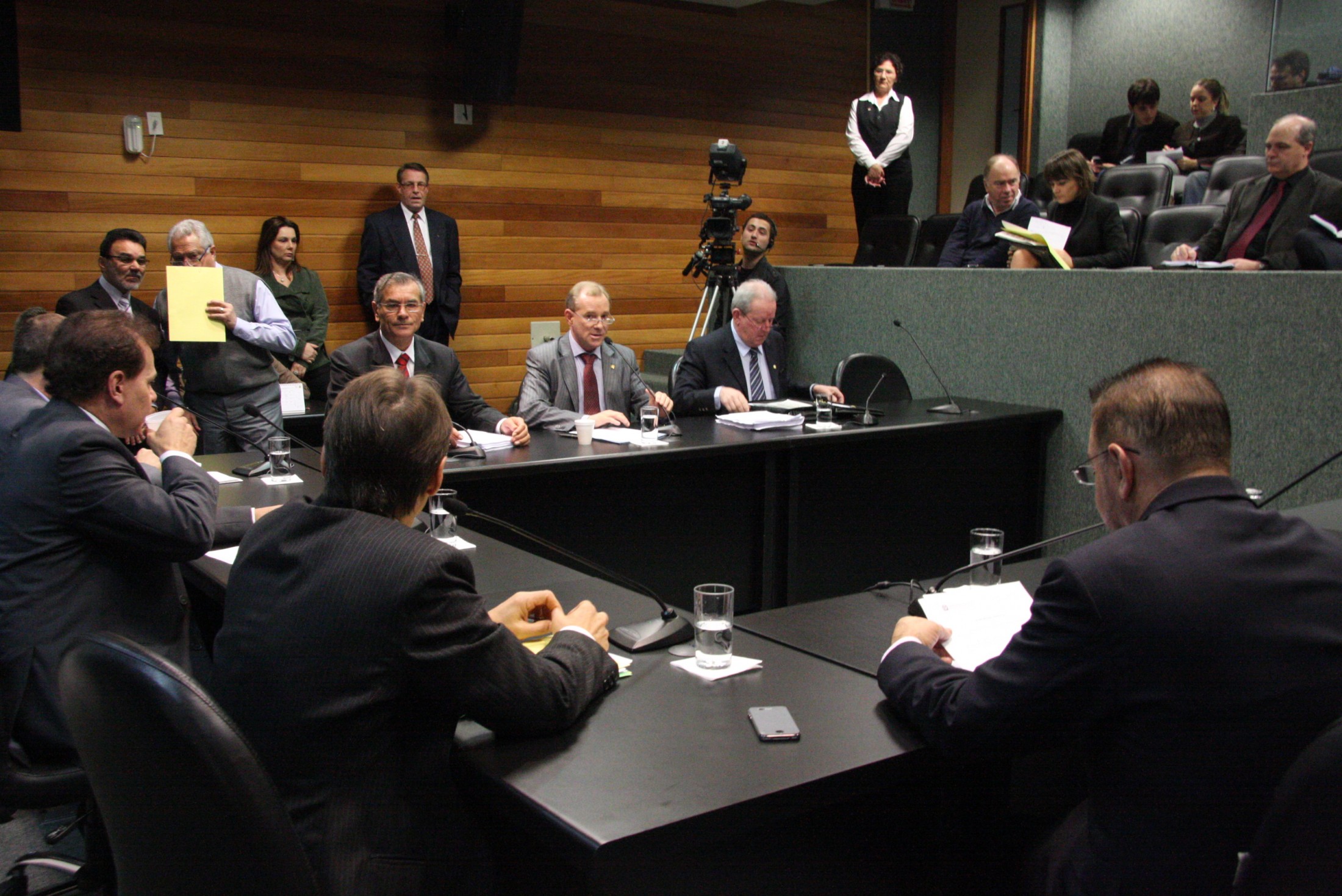 Reunião extraordinária da Comissão de Finanças